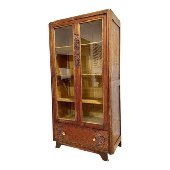 Glazed Parisian wardrobe