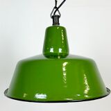 Suspension d’usine industrielle en émail vert de Zaos, années 1960