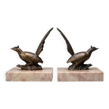 Art Deco bookends with birds – patinated metal and pink marble