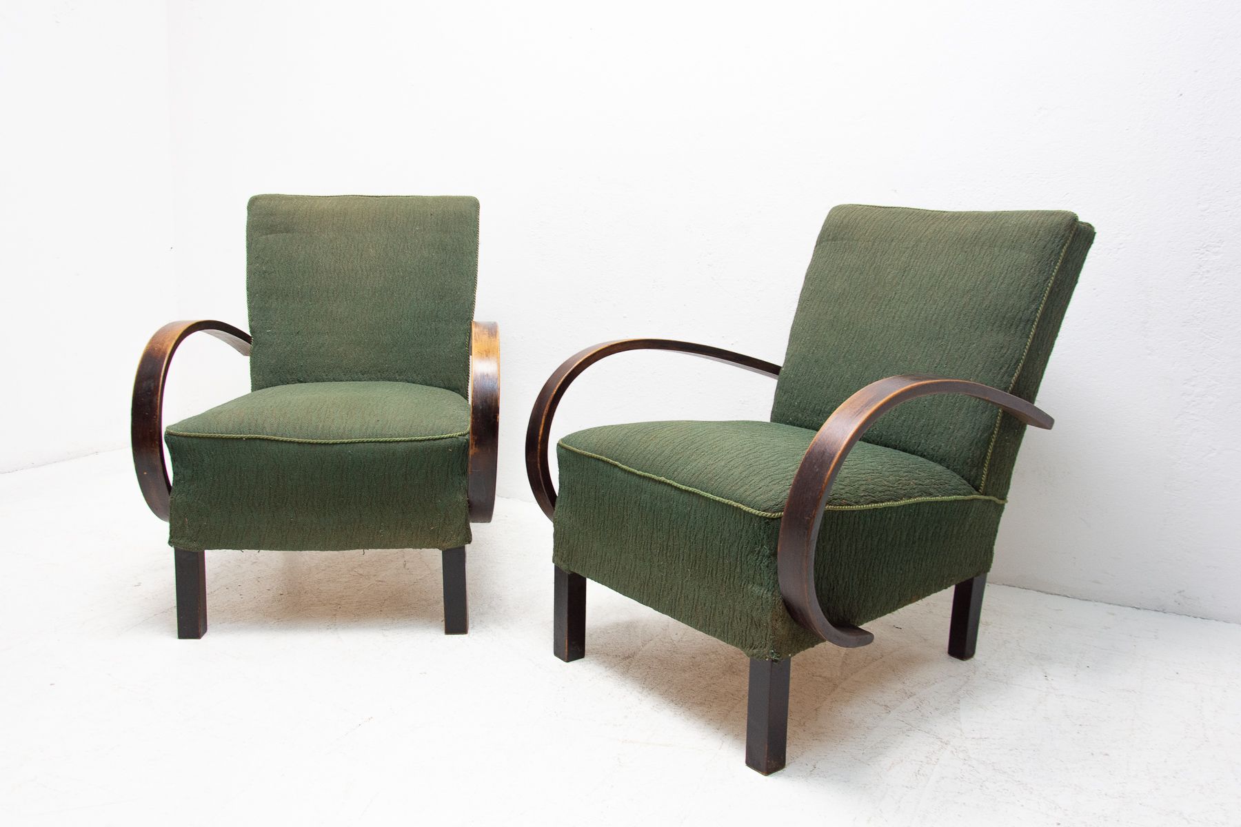 Bentwood armchairs by Jindřich Halabala for UP Závody, 1950´s