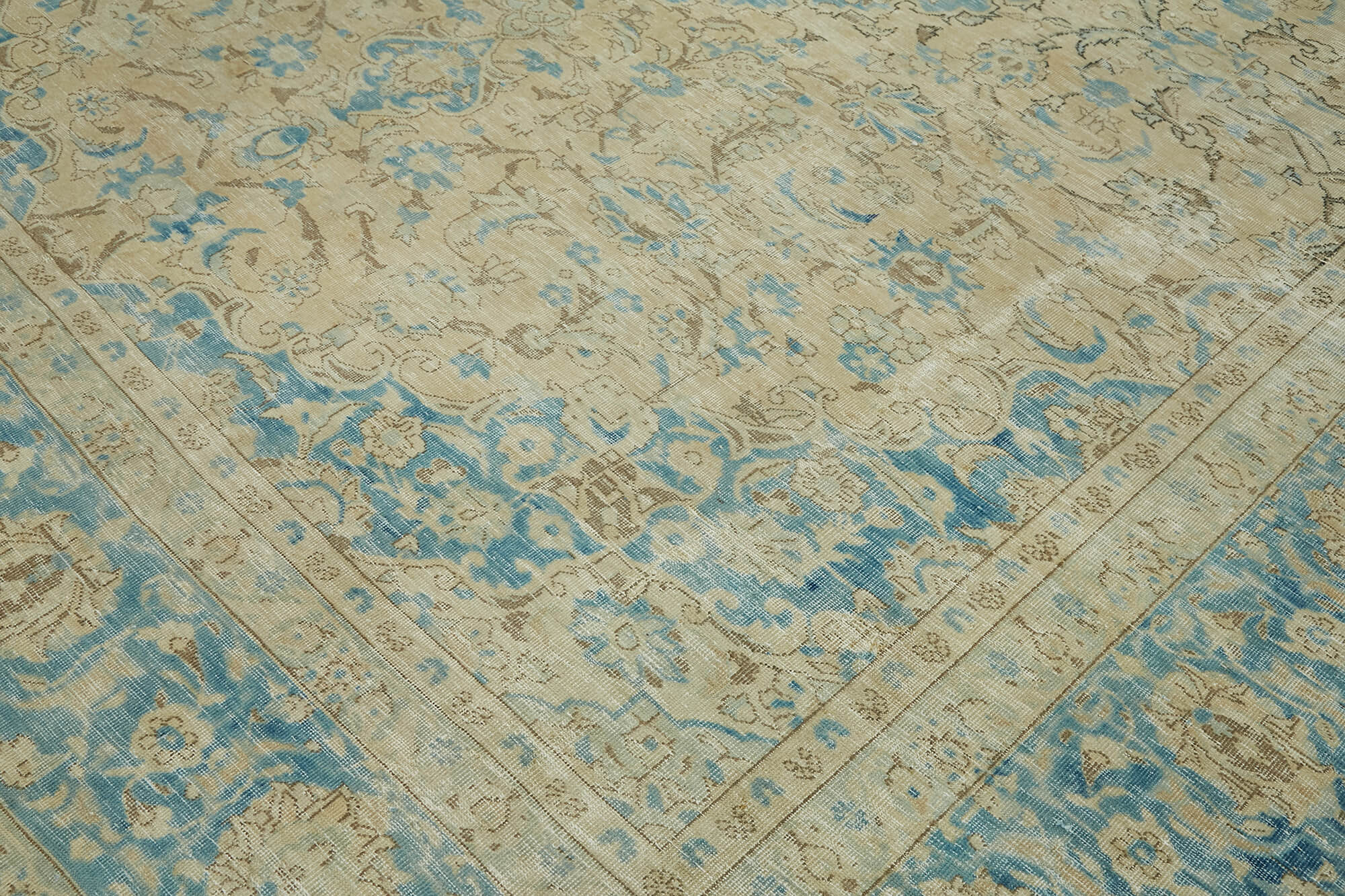 Handmade oriental contemporary 1980s 314 cm x 387 cm beige wool carpet