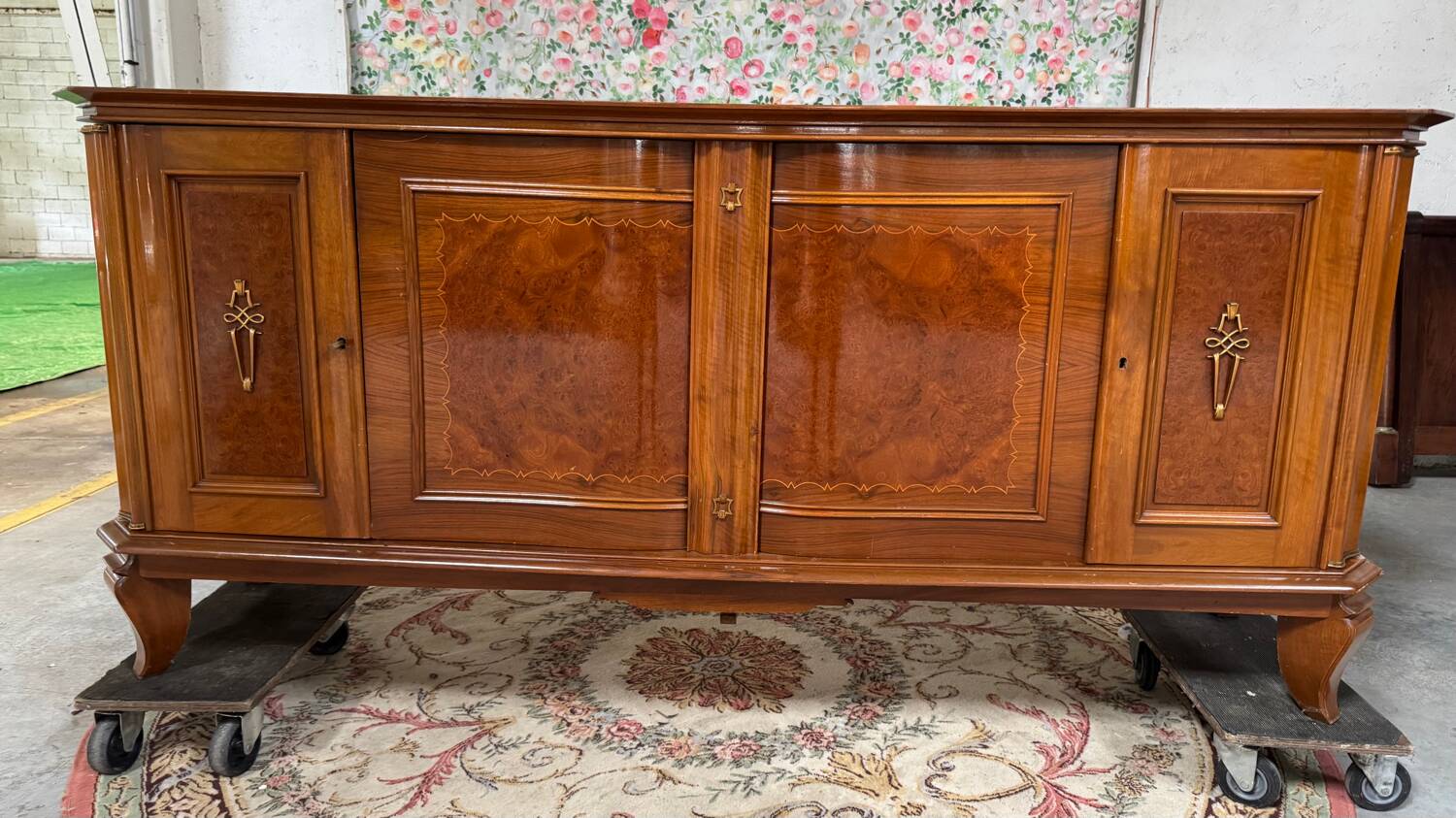 Mahogany and burl enfilade 1950/60