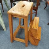 Pine stepladder stool
