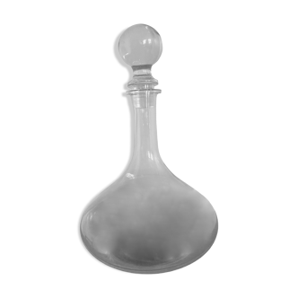 Glass decanter