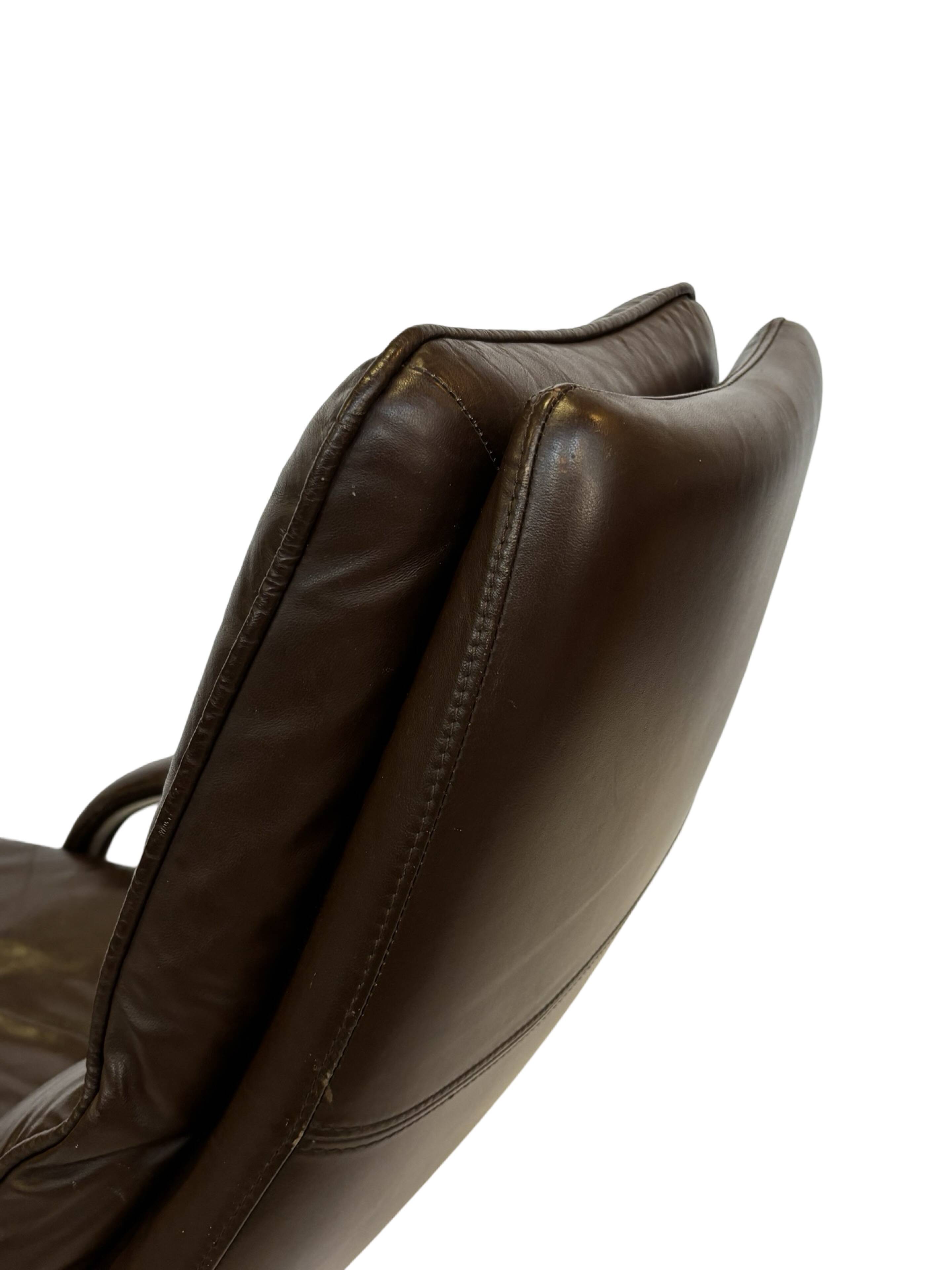 Vintage Artifort lounge chair Geoffrey Harcourt Design Easy Chair