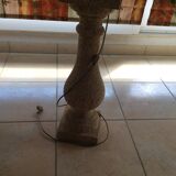 Stone column and lamp of the Gard