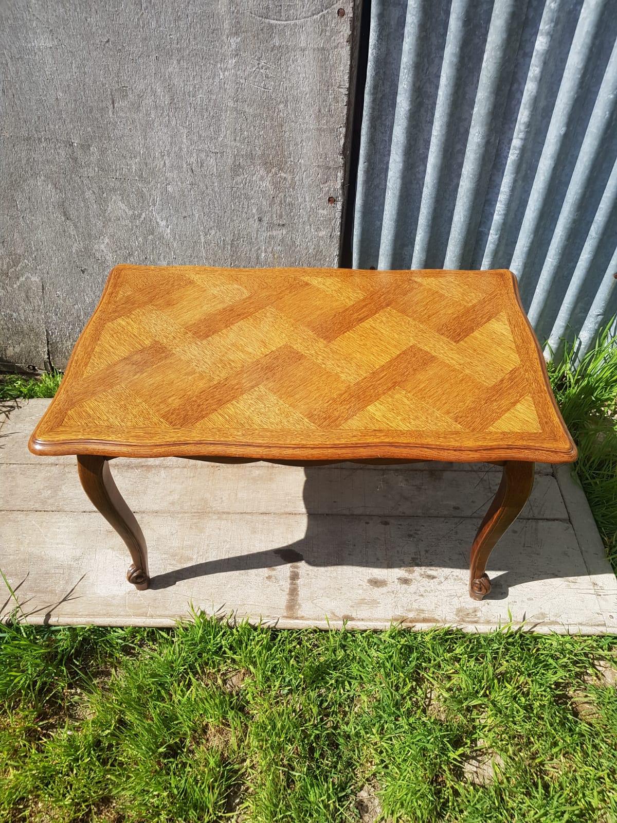 Former table low style Louis XV marquetry wood feet curved vintage