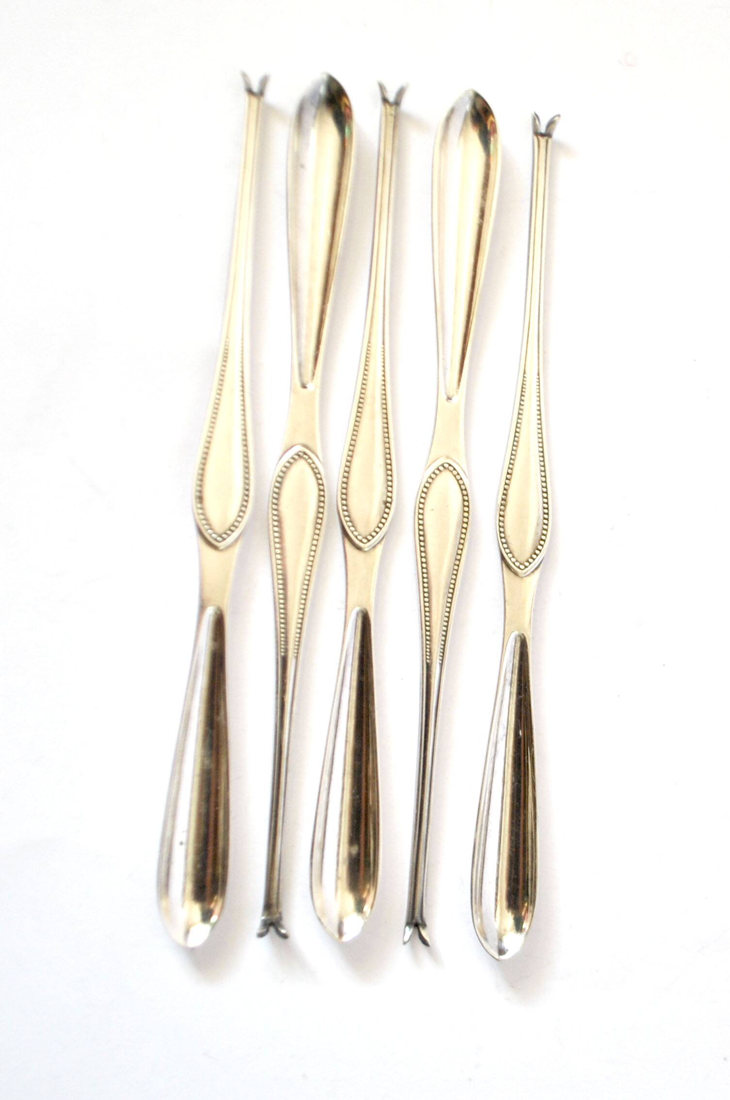 DEETJEN Set of 5 silver-plated lobster picks with pearl handle