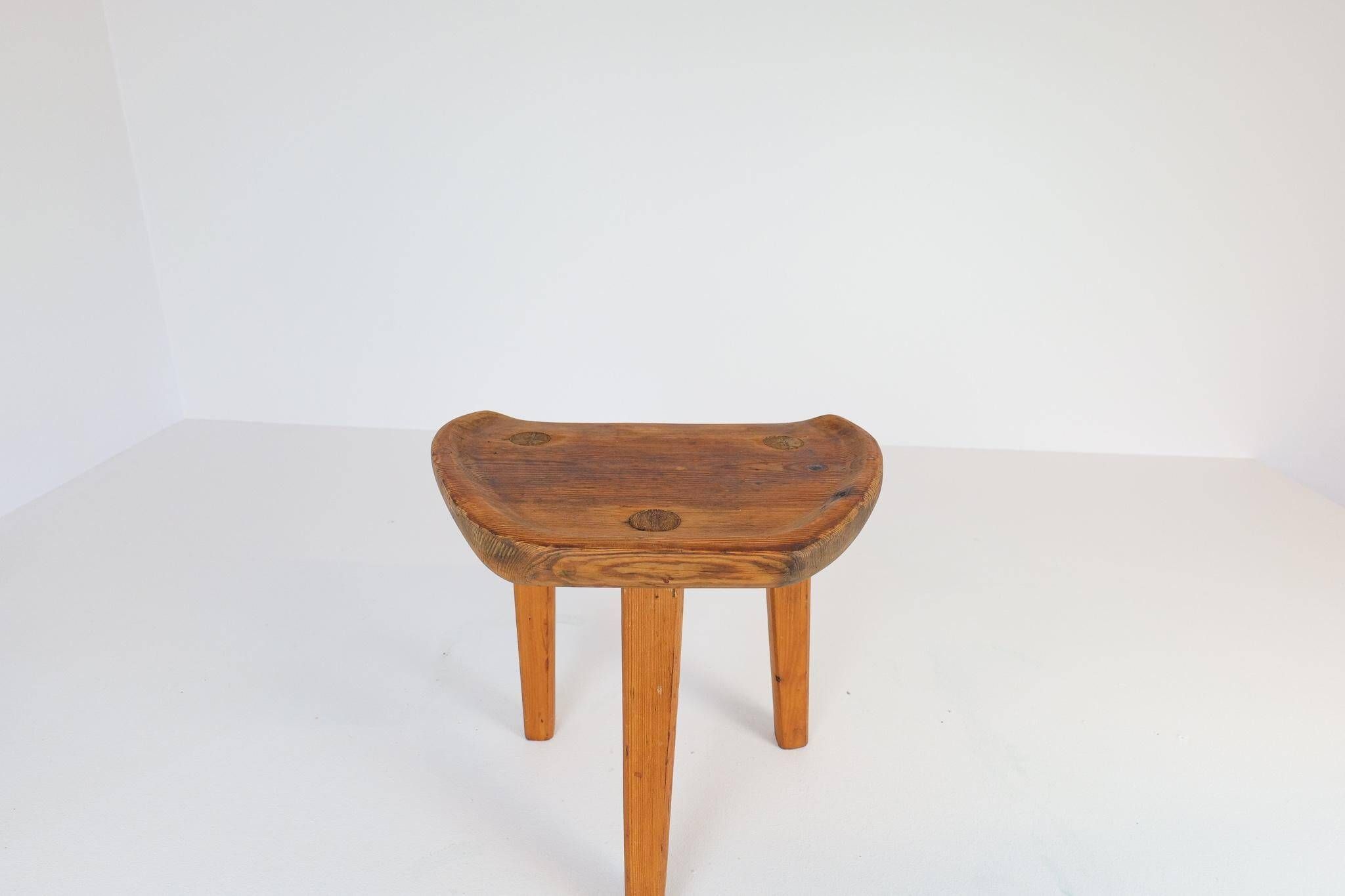 Tabouret suédois en pin, années 1960