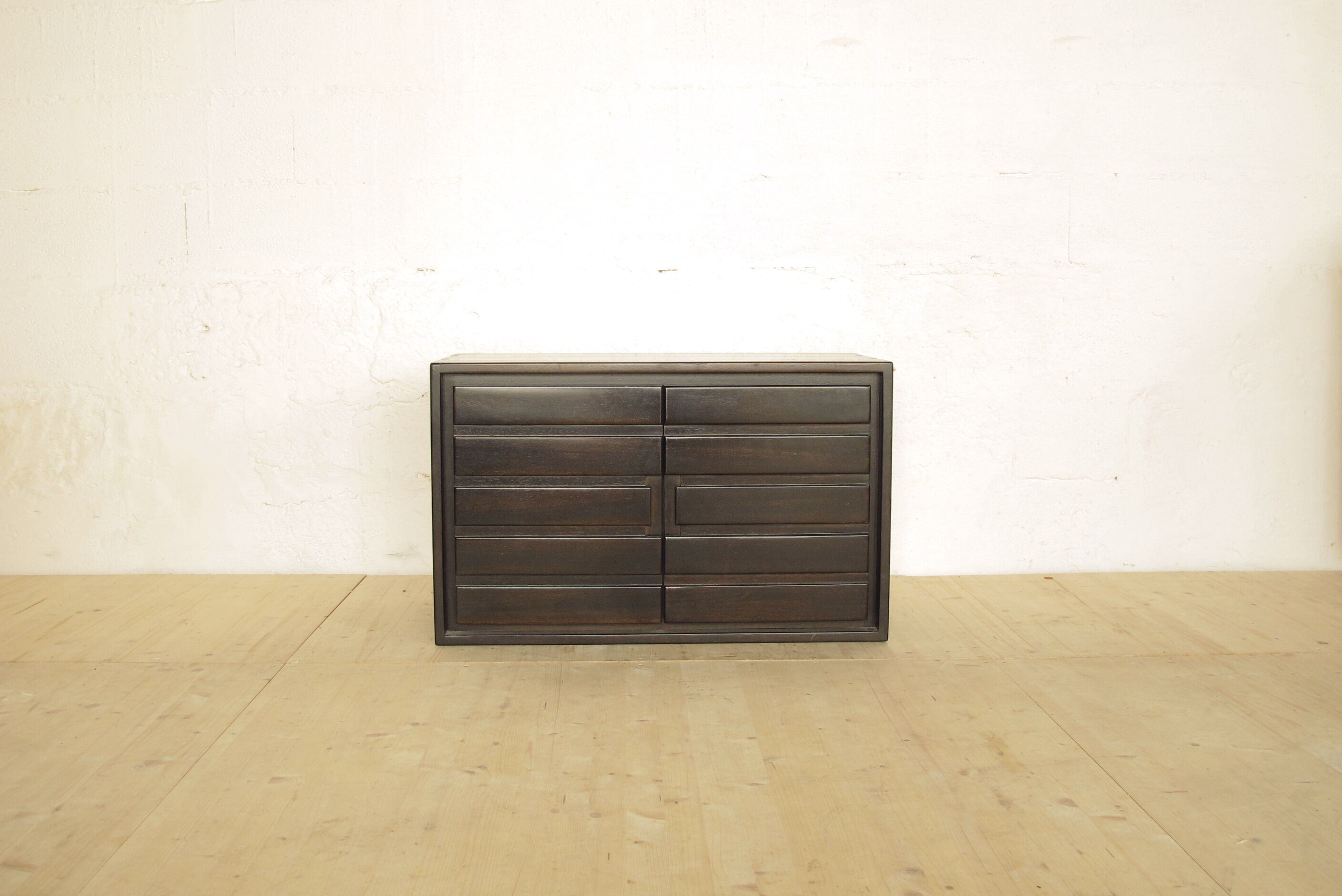 Solid two-door iroko bar furniture