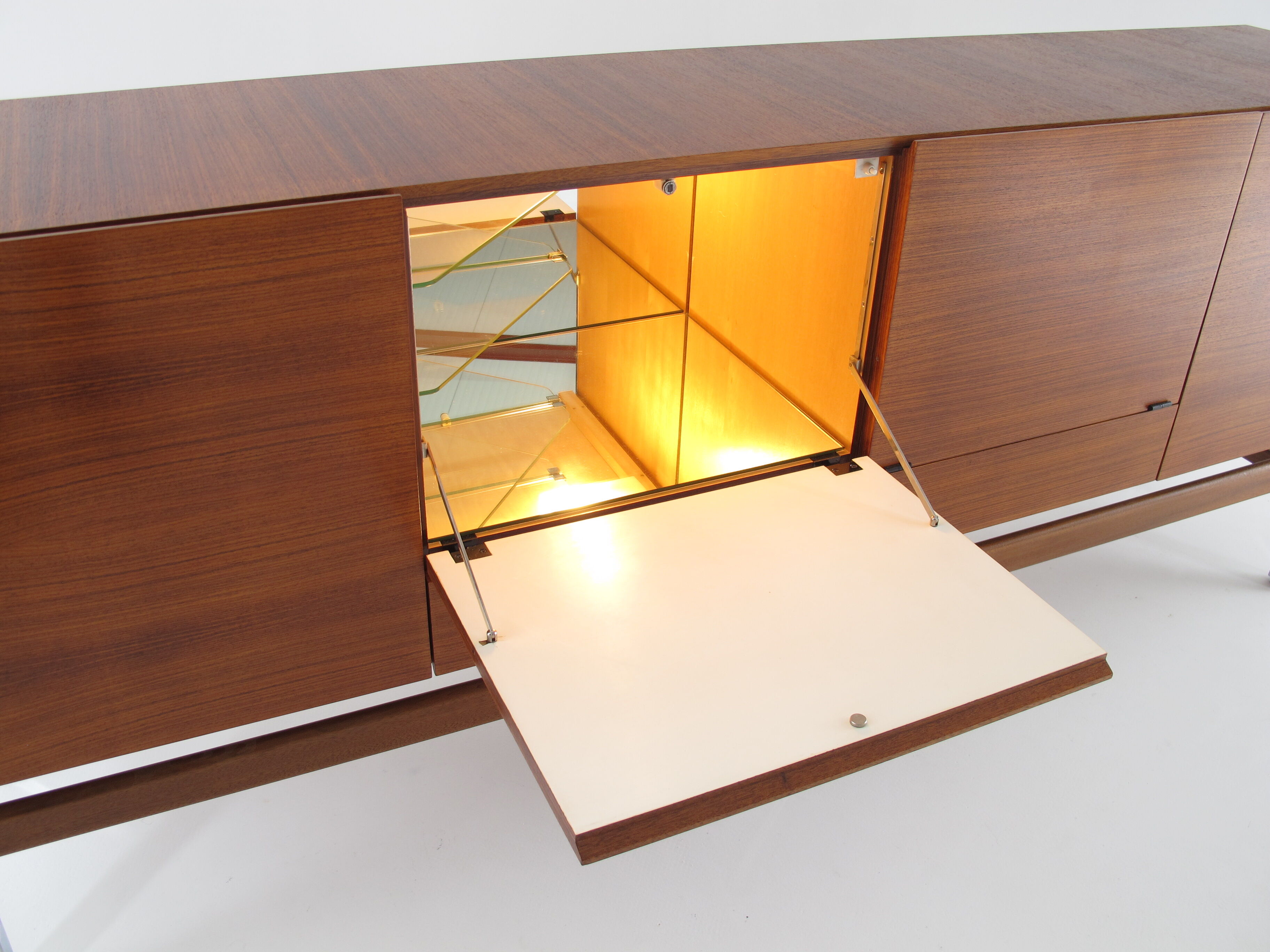 Rosewood sideboard by Robert Debiève for "les Huchers Minvielle"