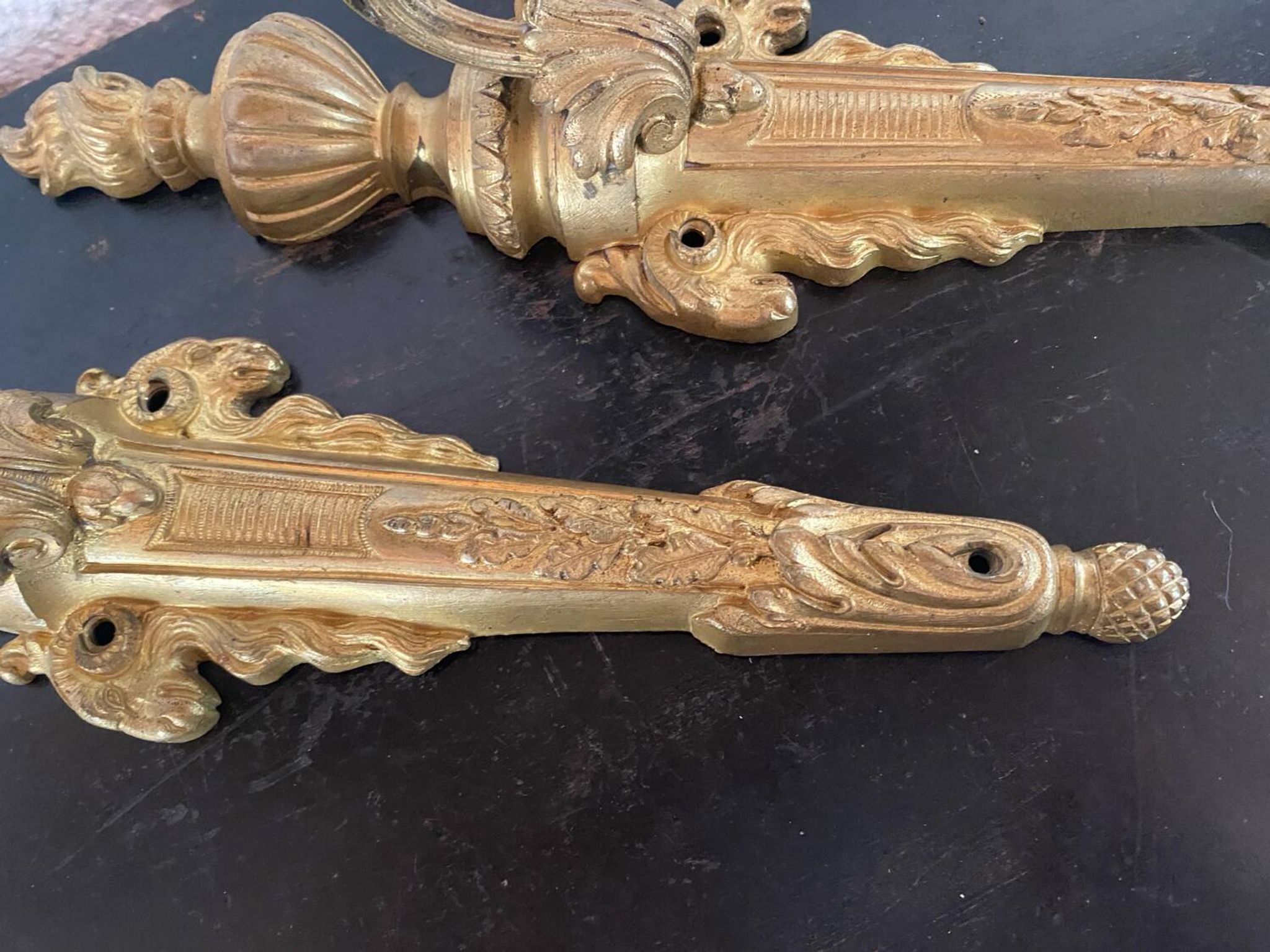 Paire d’appliques murales en bronze XIX