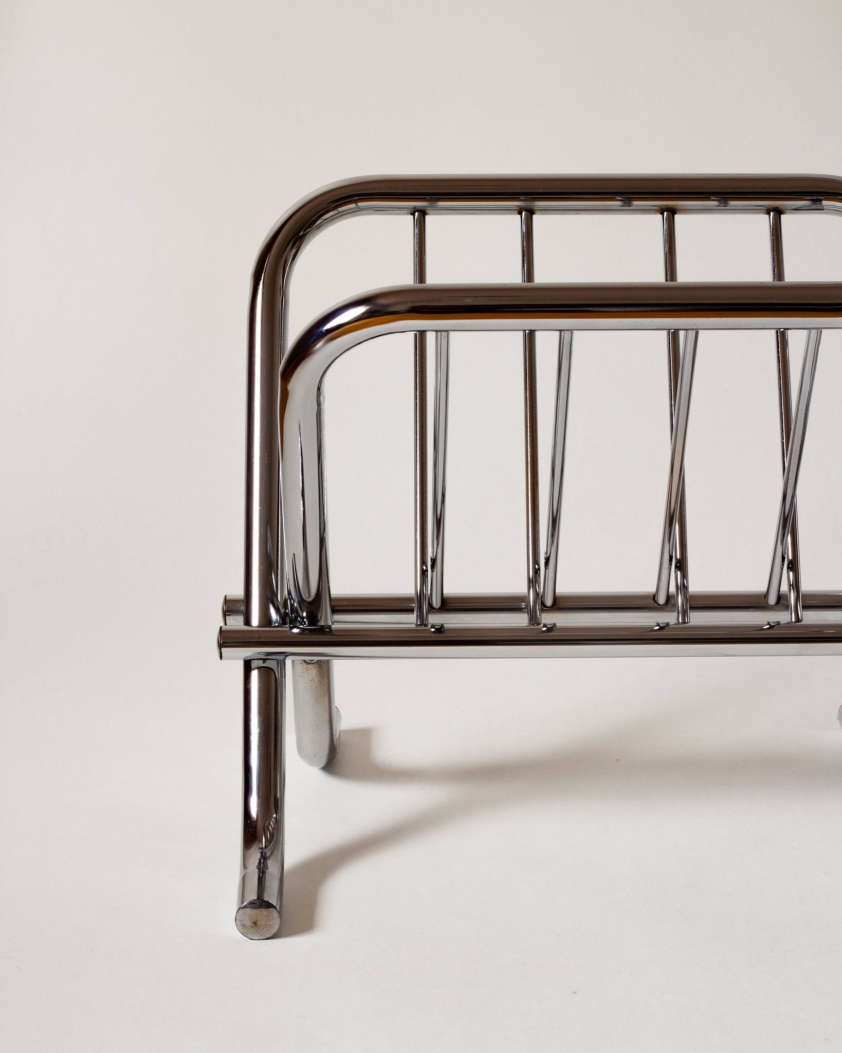 Chrome tubular steel magazine holder, Le Zack 1980