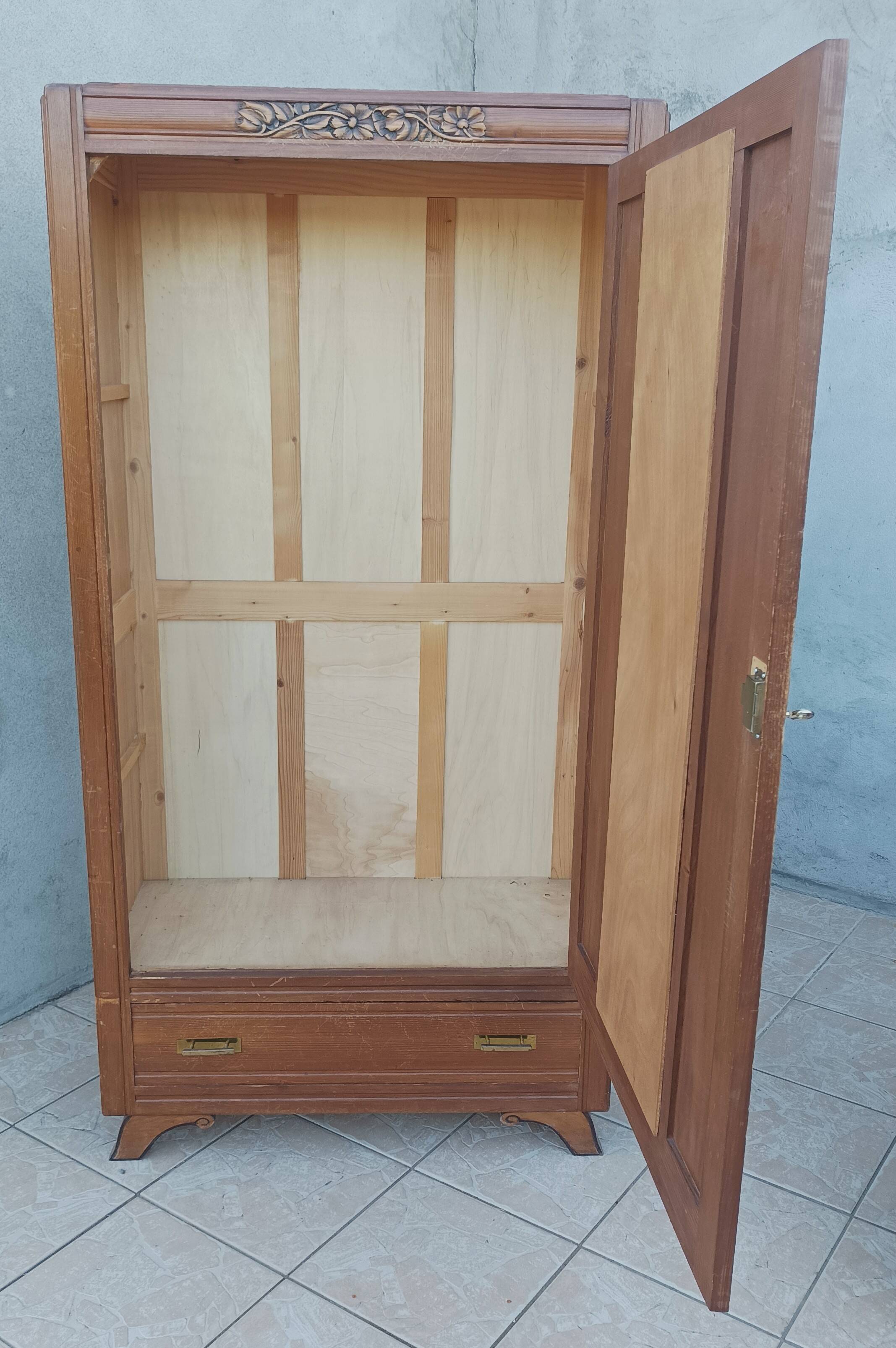 Art Deco beech cabinet