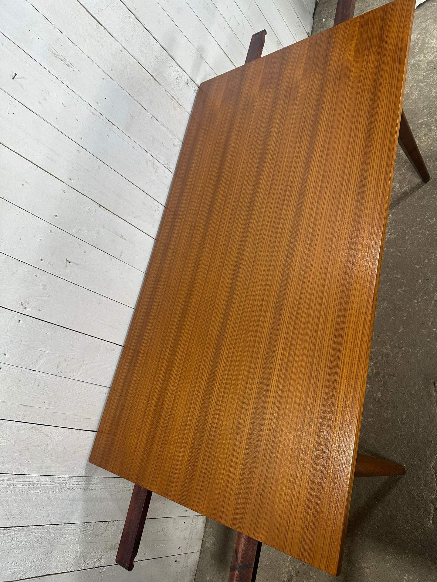Table à manger vintage en teck extensible – années 60
