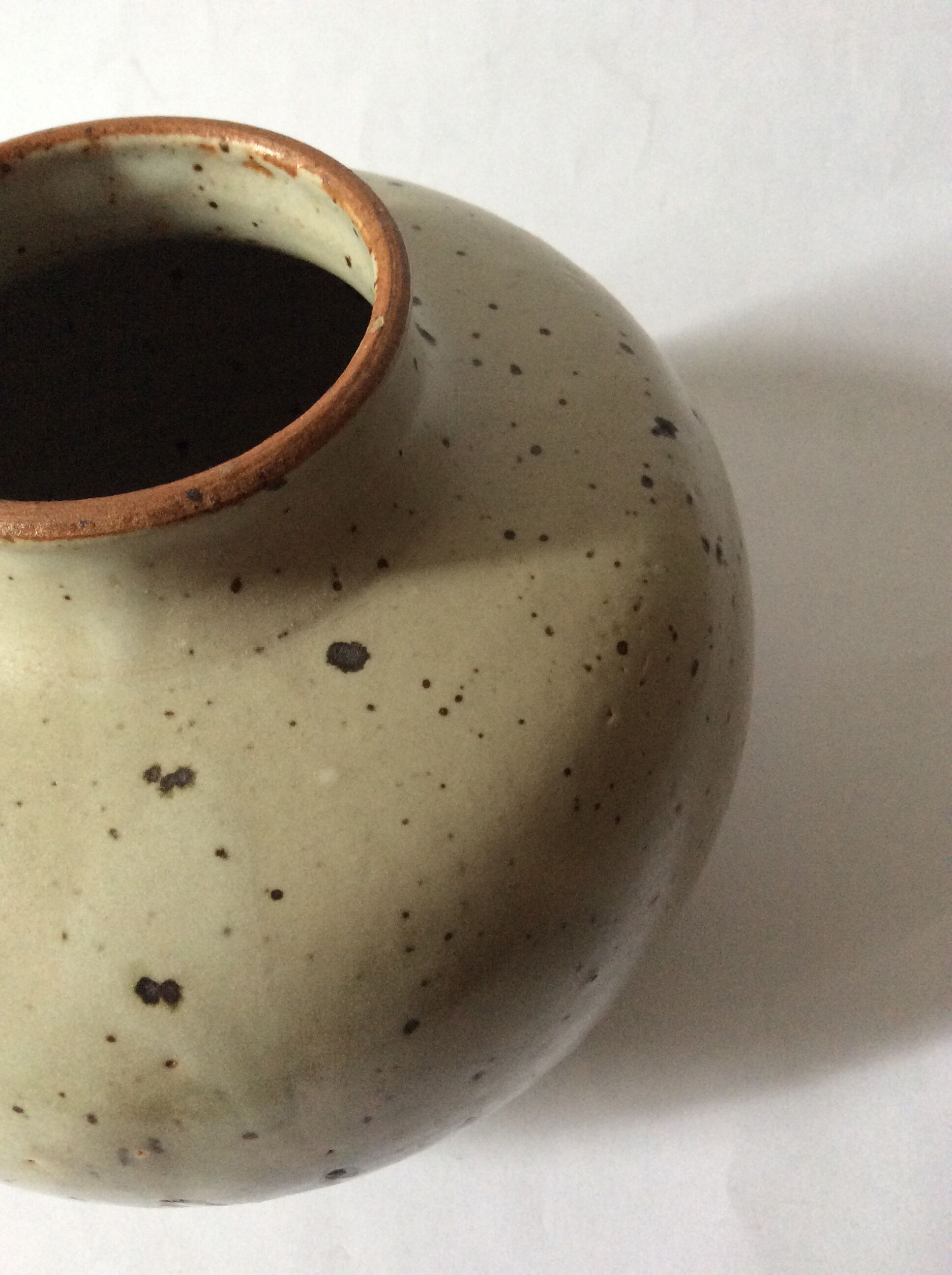 Vallauris le tesson 1970s pyrity sandstone vase