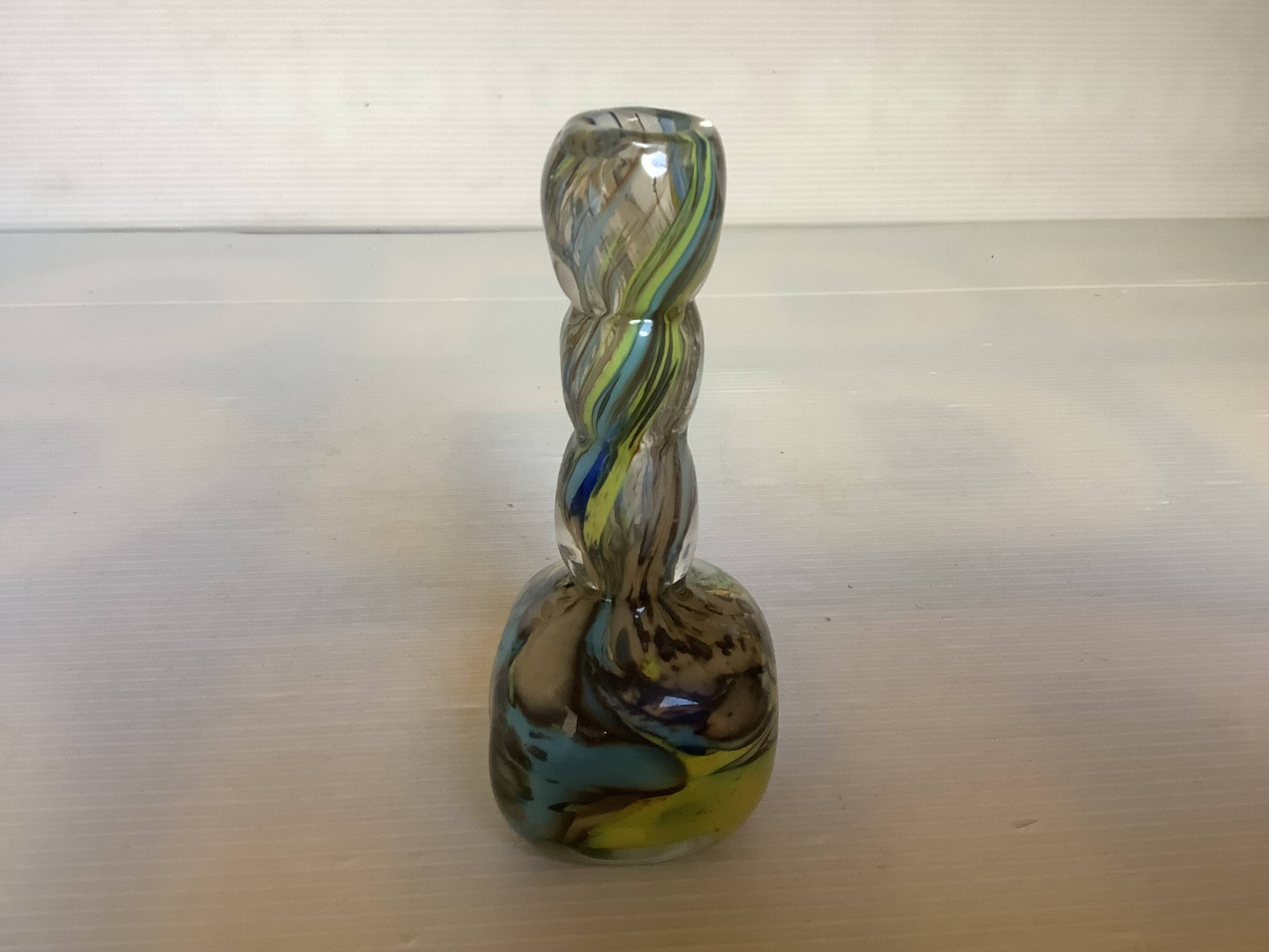 Small Murano-style soliflore vase