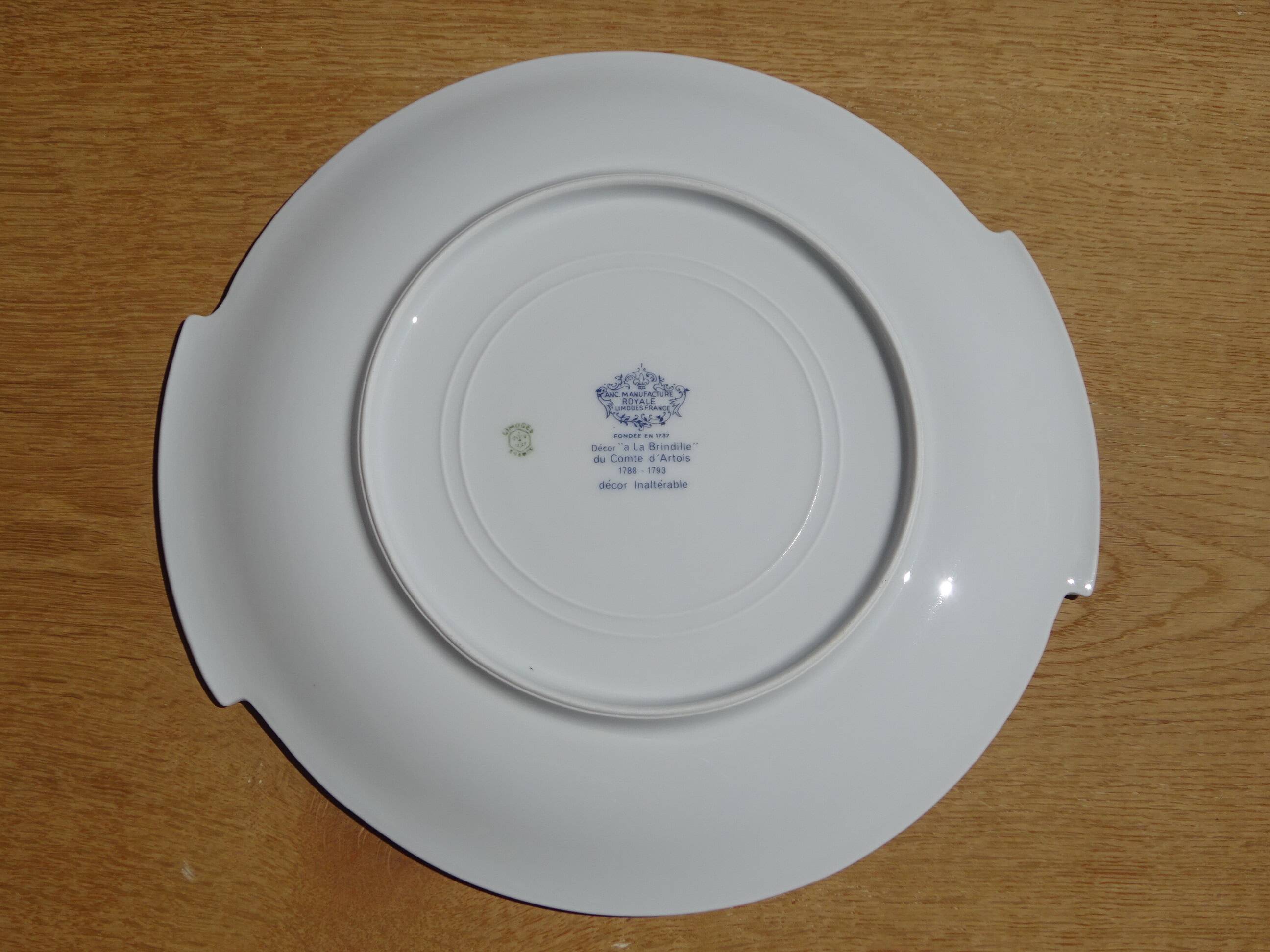 Dessert service, 13 pieces in Limoges porcelain, Bernardaud