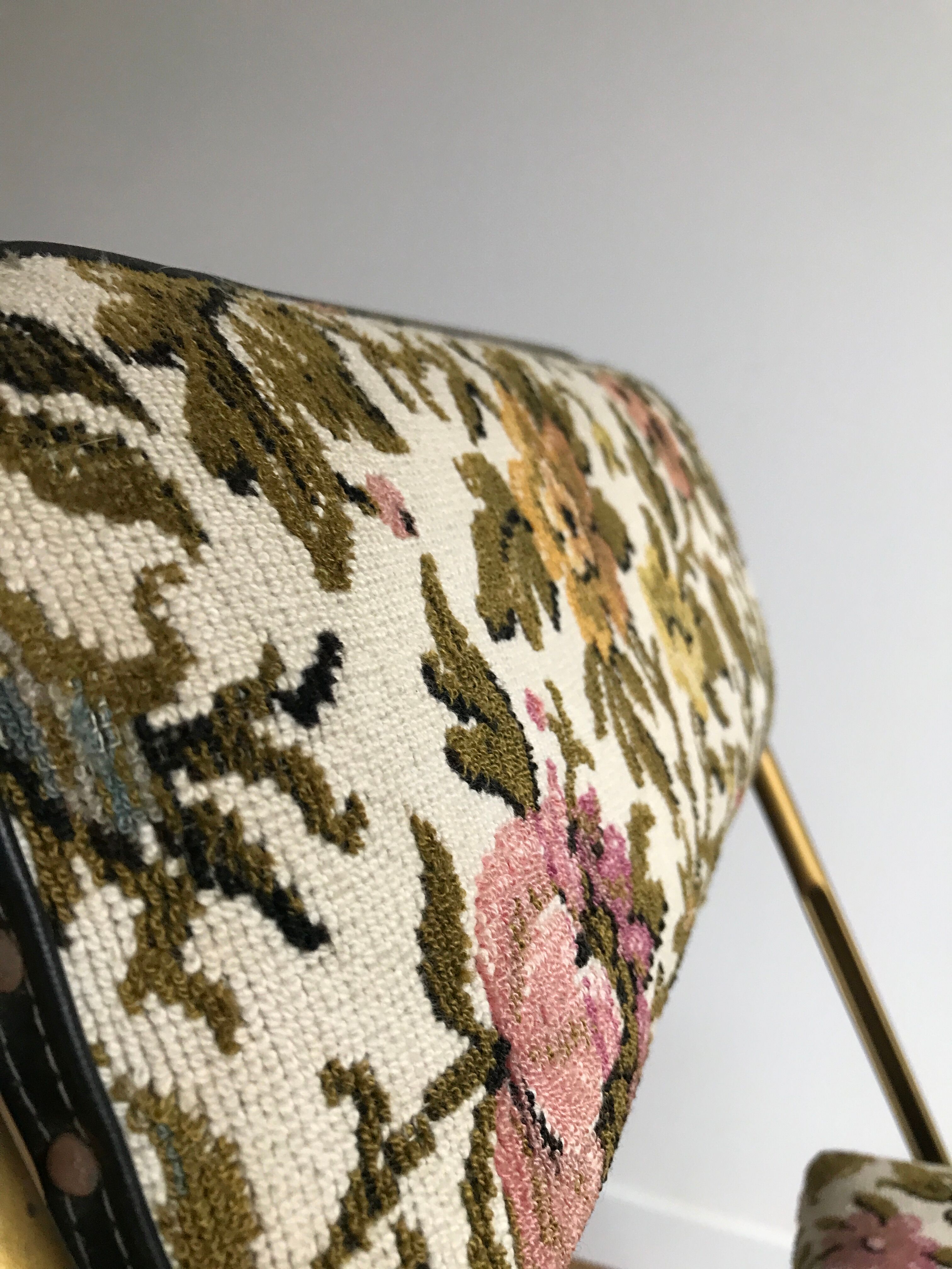 Chaise pliante vintage lafuma chantazur au tissu brodé fleuri