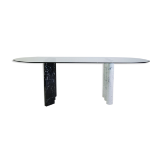 Tables de salle à manger en marbre et verre noir et blanc
