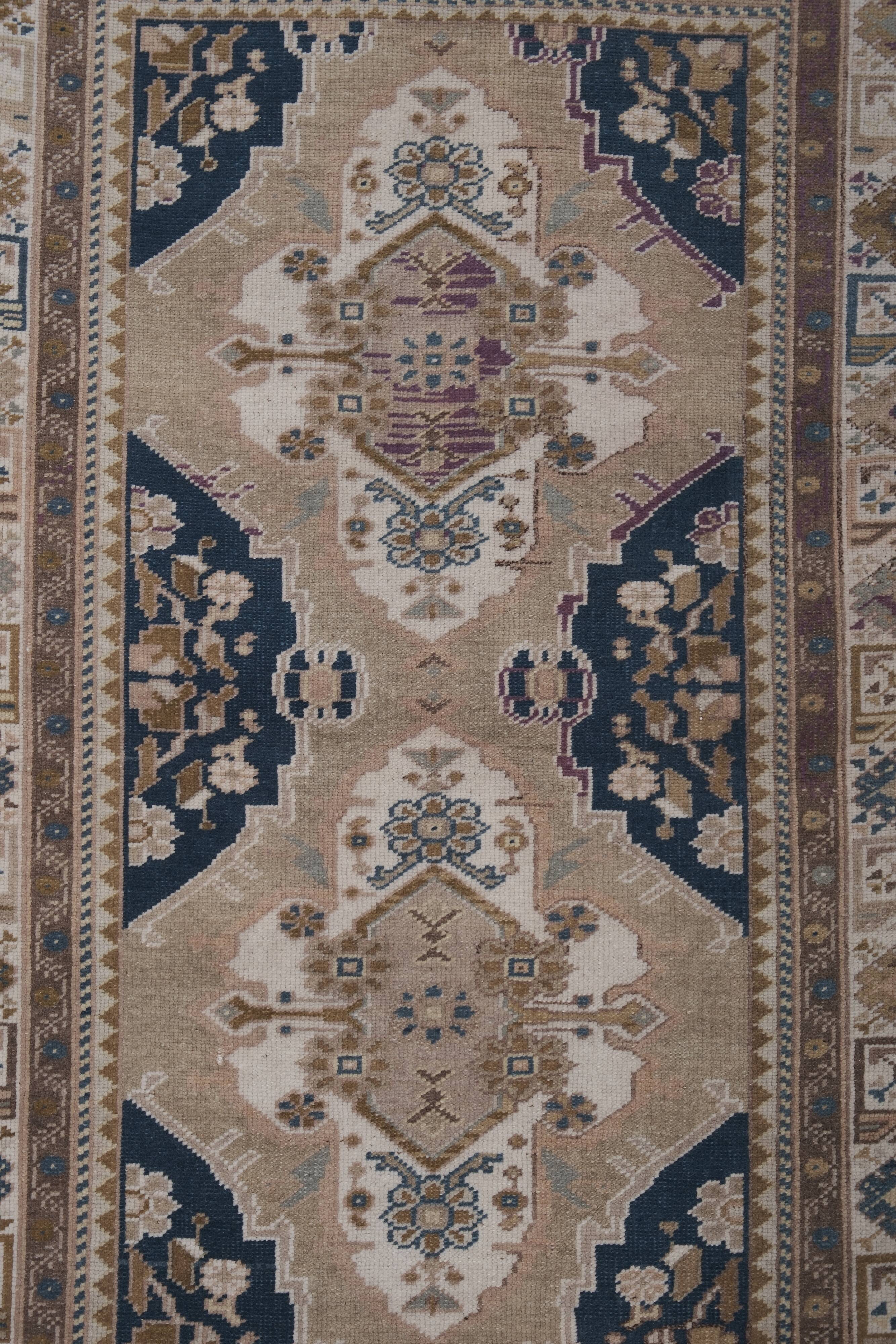 Vintage Turkish Oushak Rug Handwoven 91x156 cm