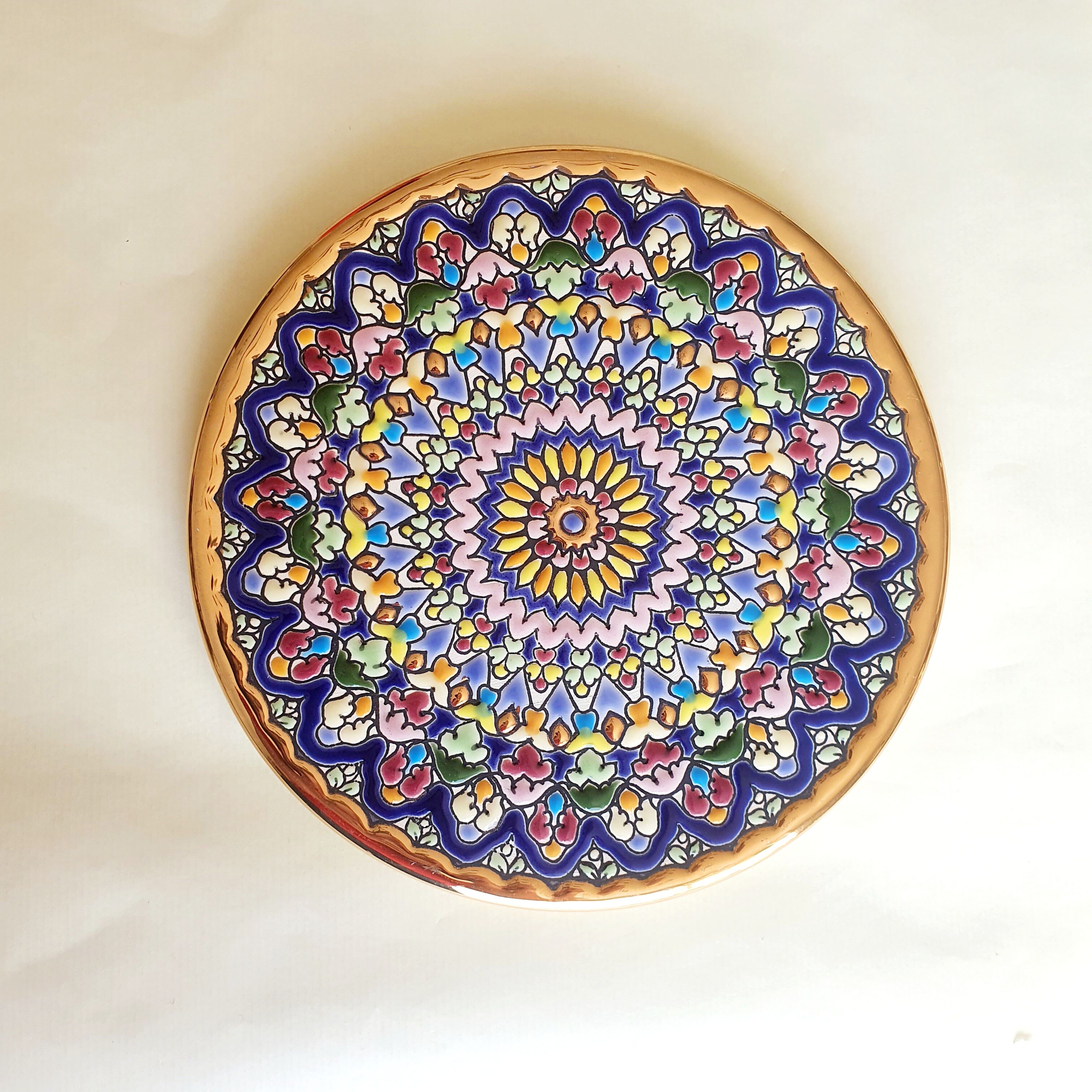 Assiette décorative émail et or Cercolon Espagne