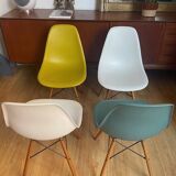 Eames VITRA chair