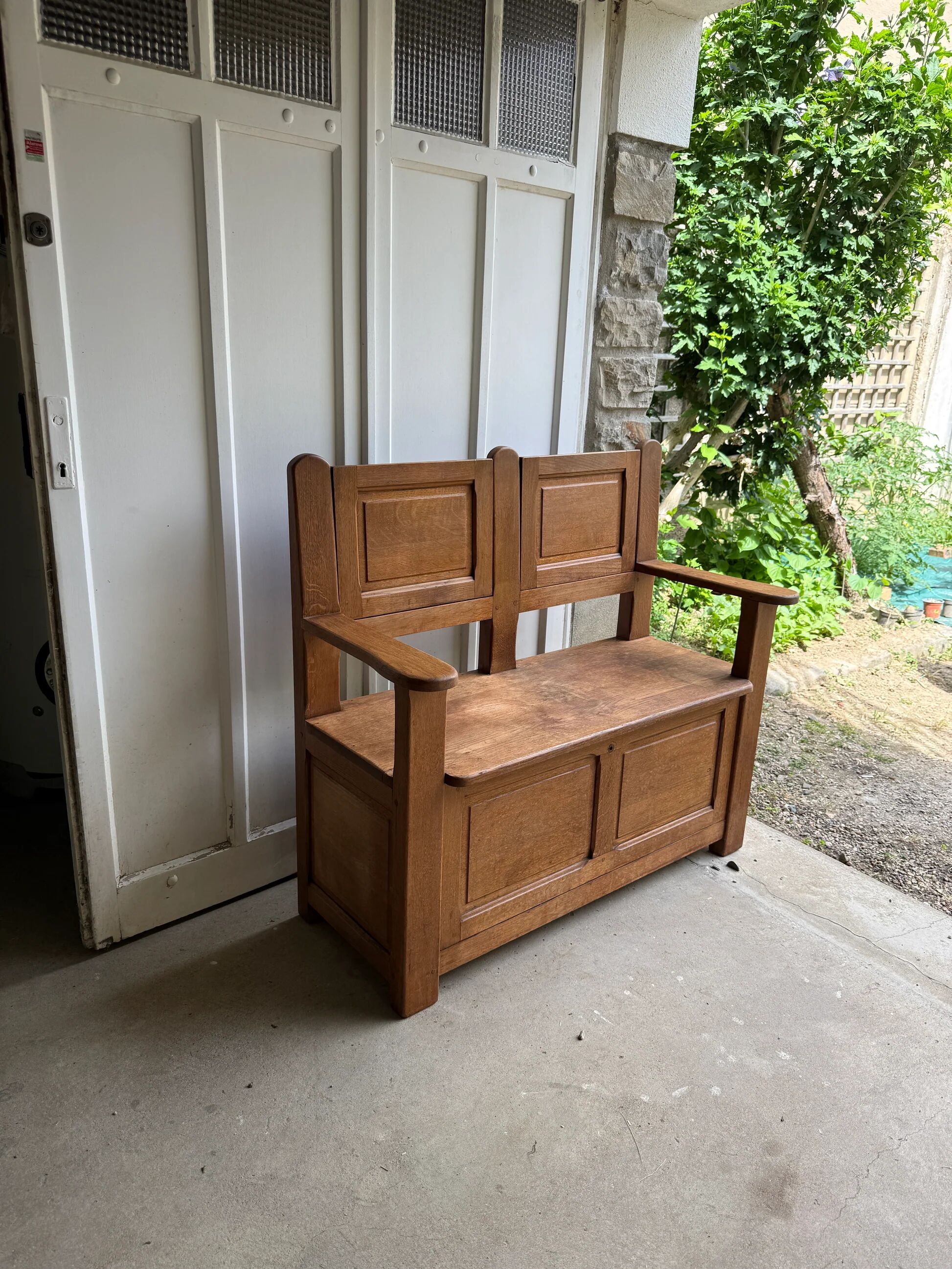 Singing bench / bench with storage chest in solid oak