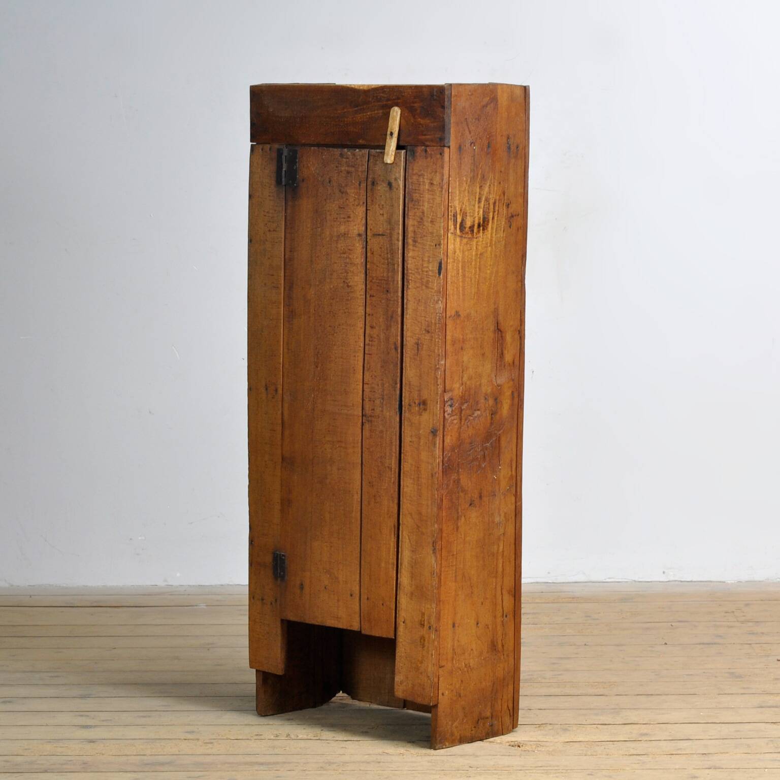 Cabinet wabi sabi en hêtre, années 1850