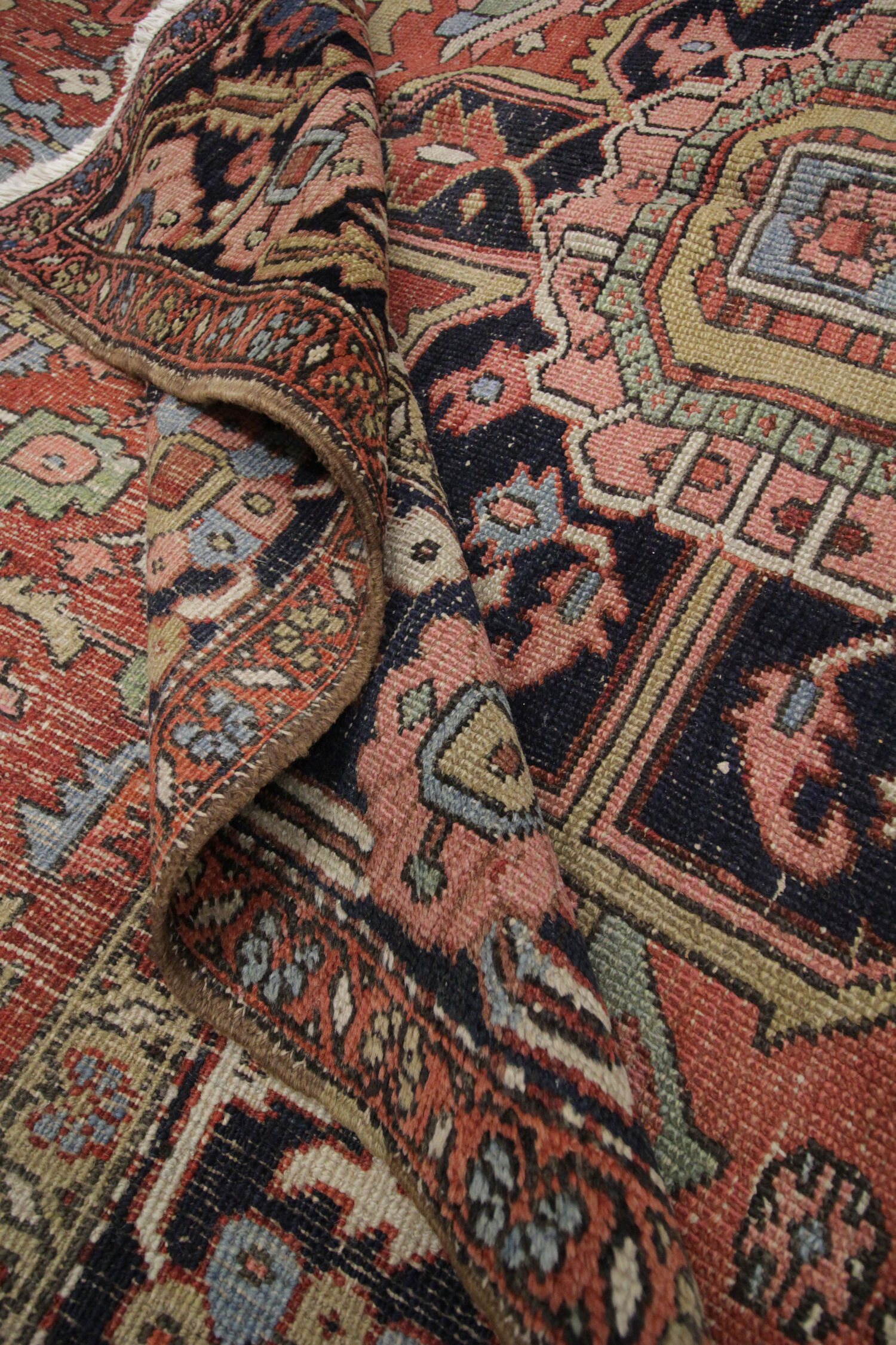 Handmade Persian Heriz Carpet, Large Tribal Wool Rug- 280x220cm