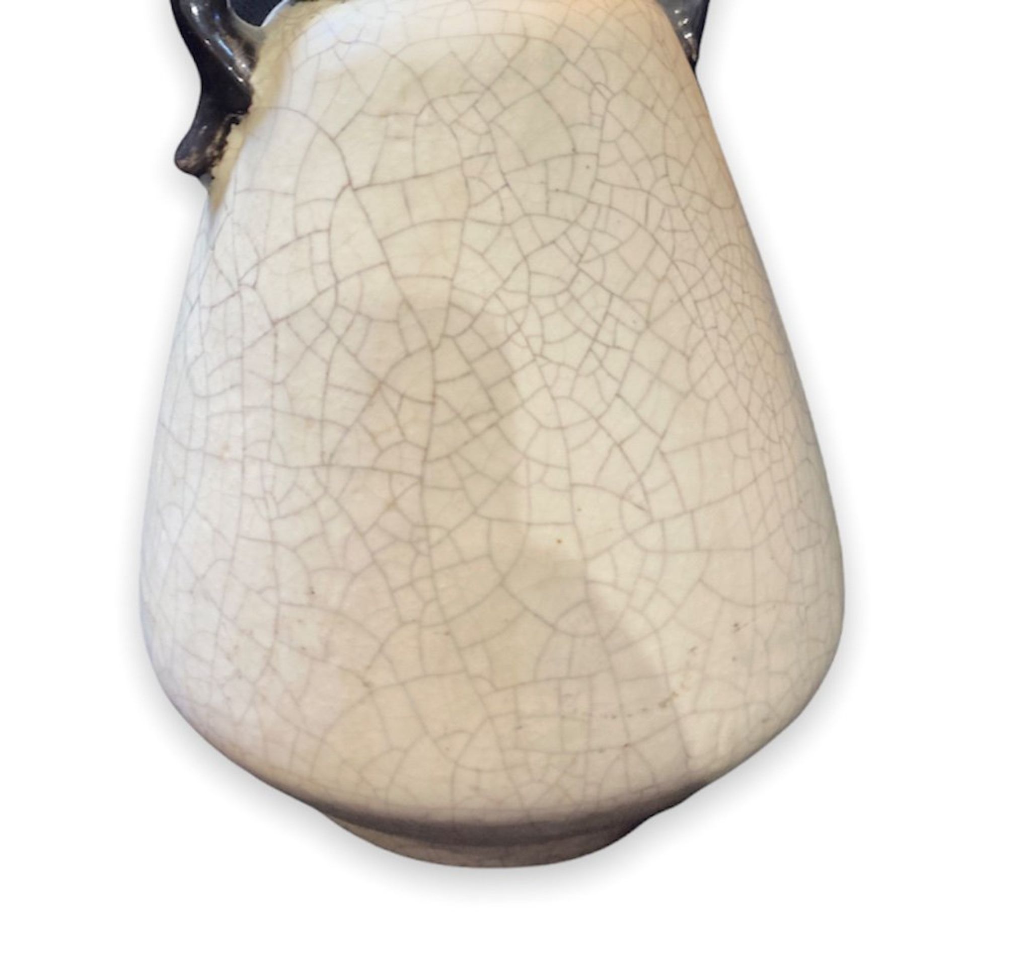 Vase pansu en céramique craquelée blanche art deco circa 1930