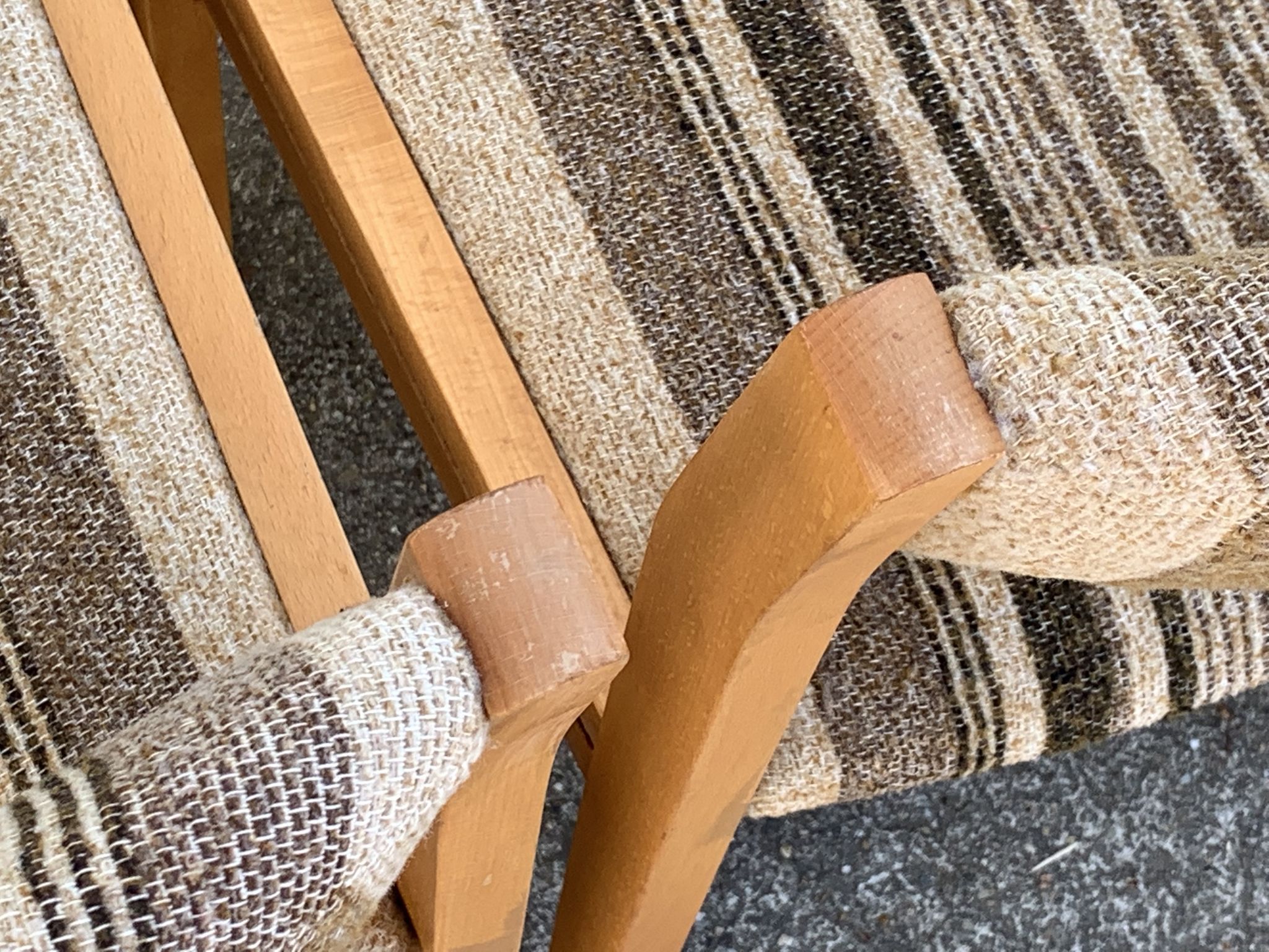 Suite de 4 chaises self hêtre laiton et laine 1960