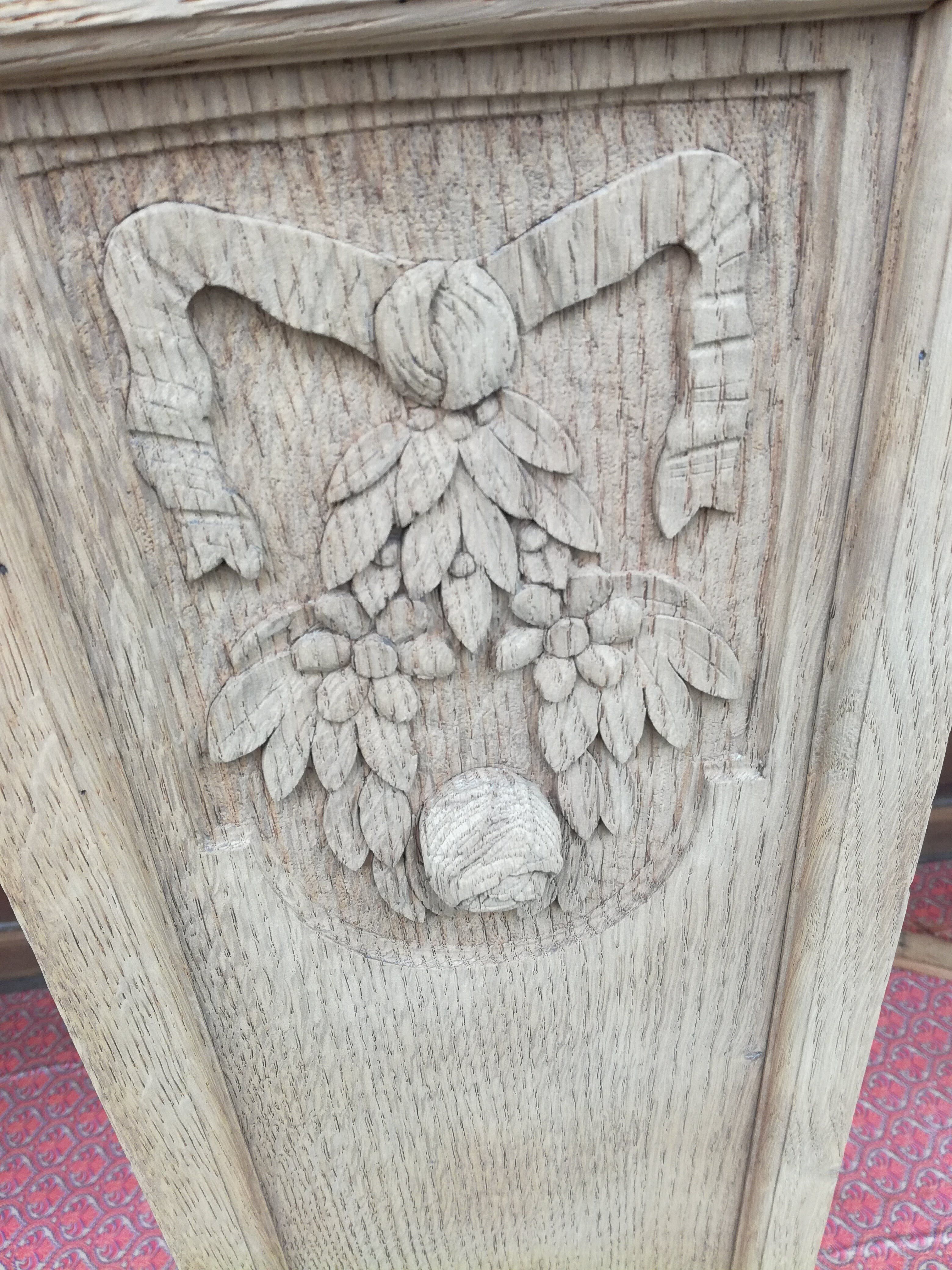 Oak buffet massive white lead