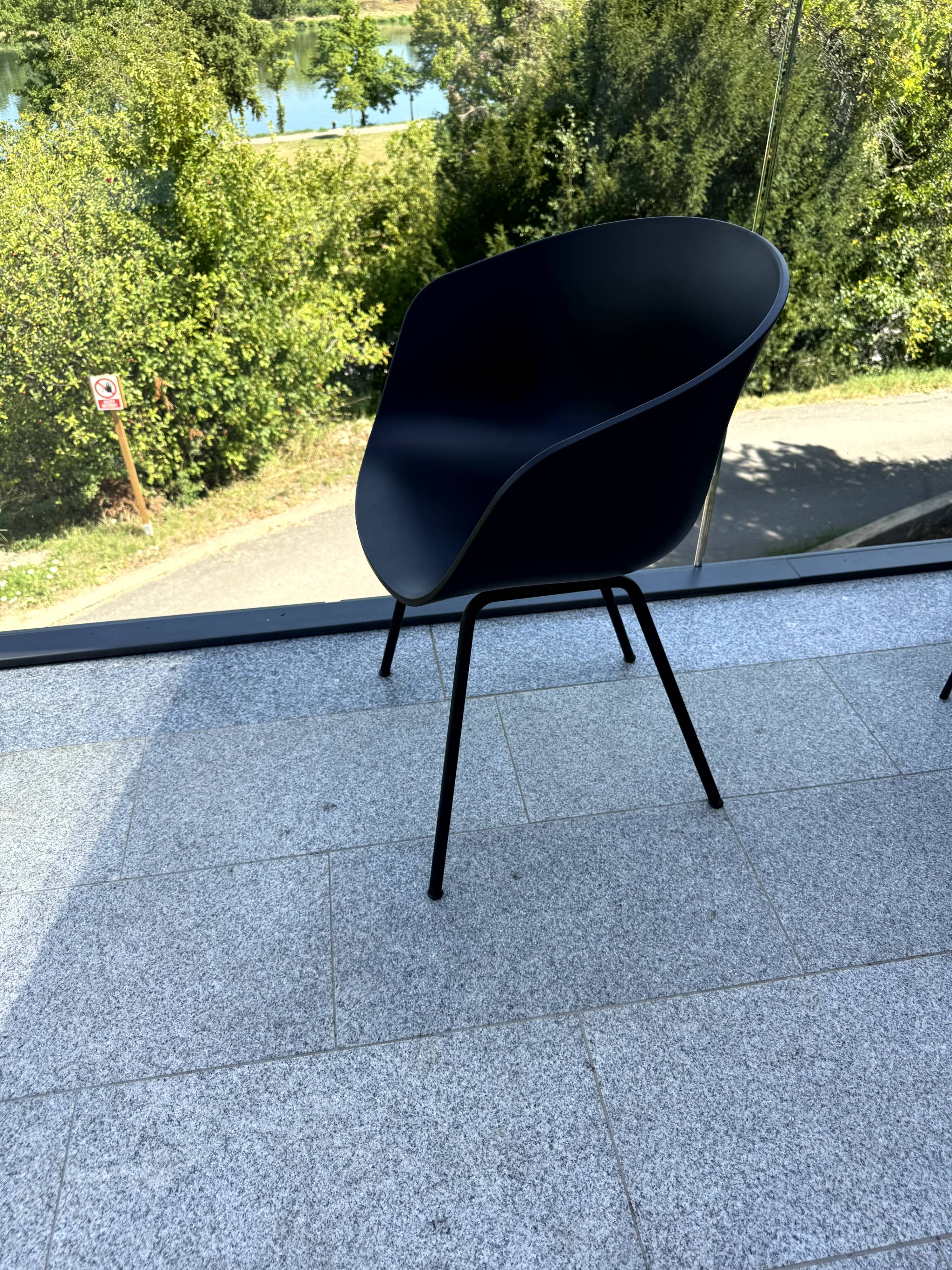 HAY Chair – AAC 22 “About A Chair”