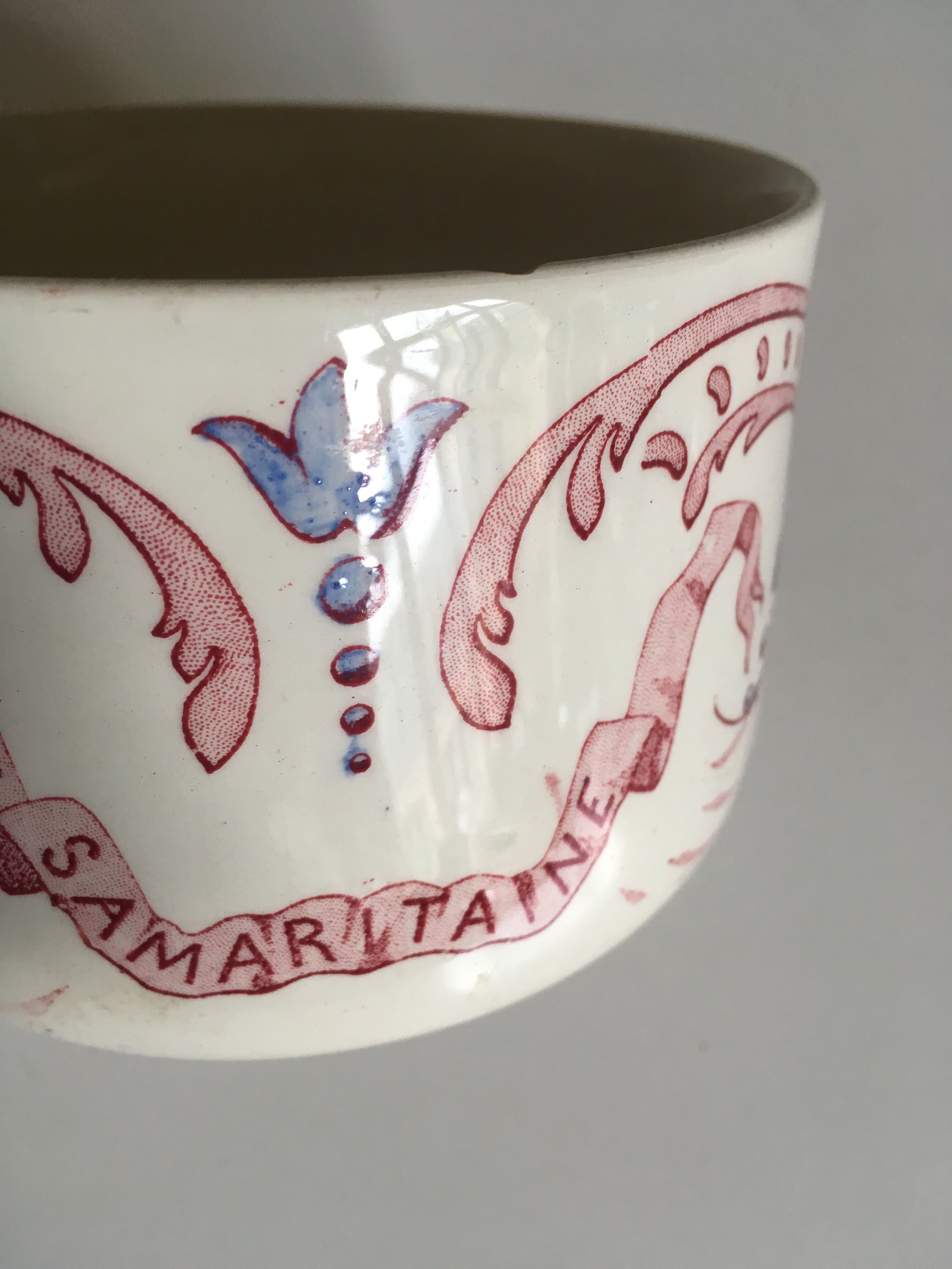 La Samaritane flowering iron cup 1900