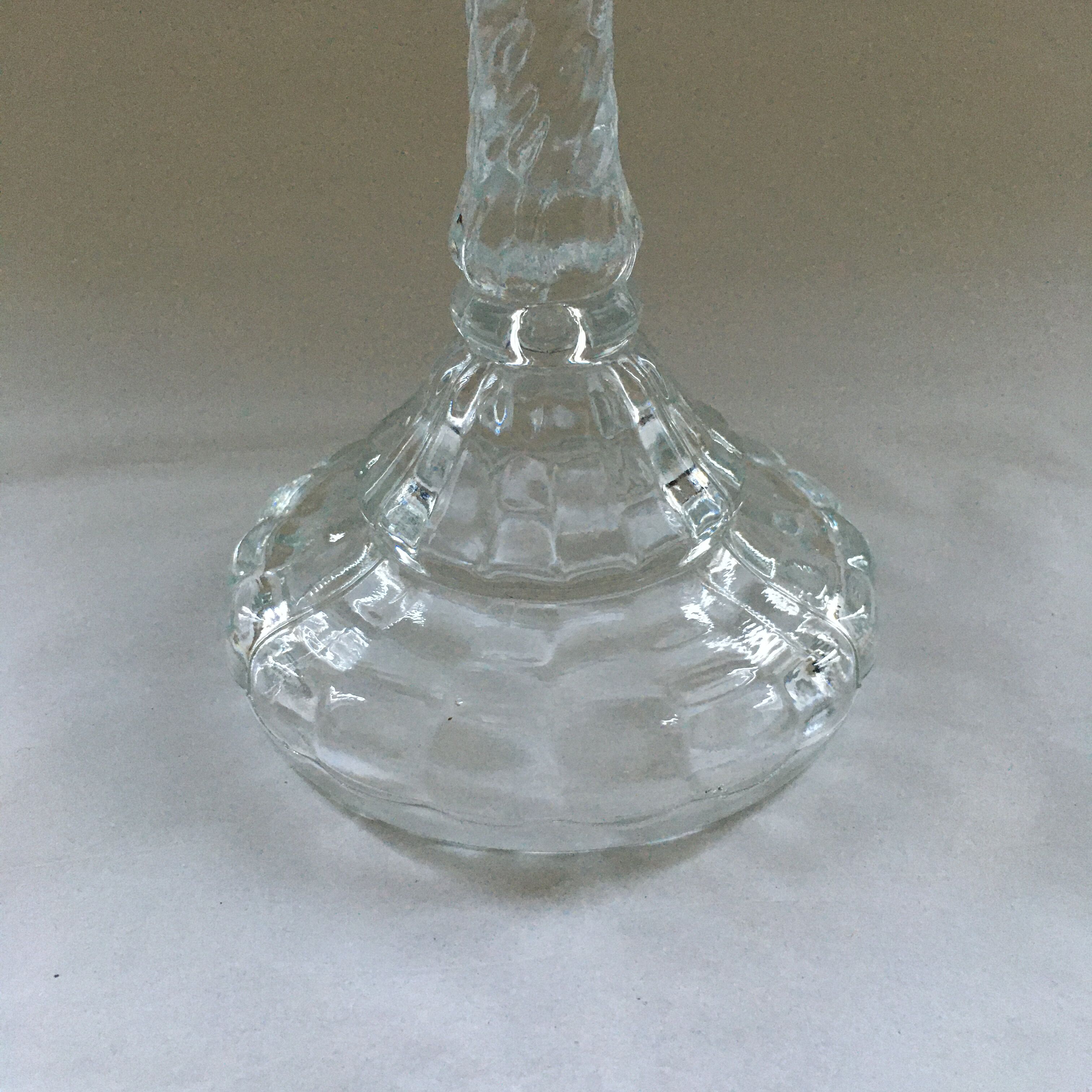 Glass candle holder