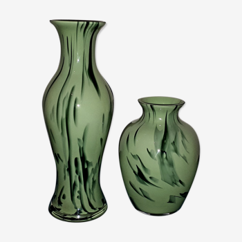 Lot of 2 green vases, vintage