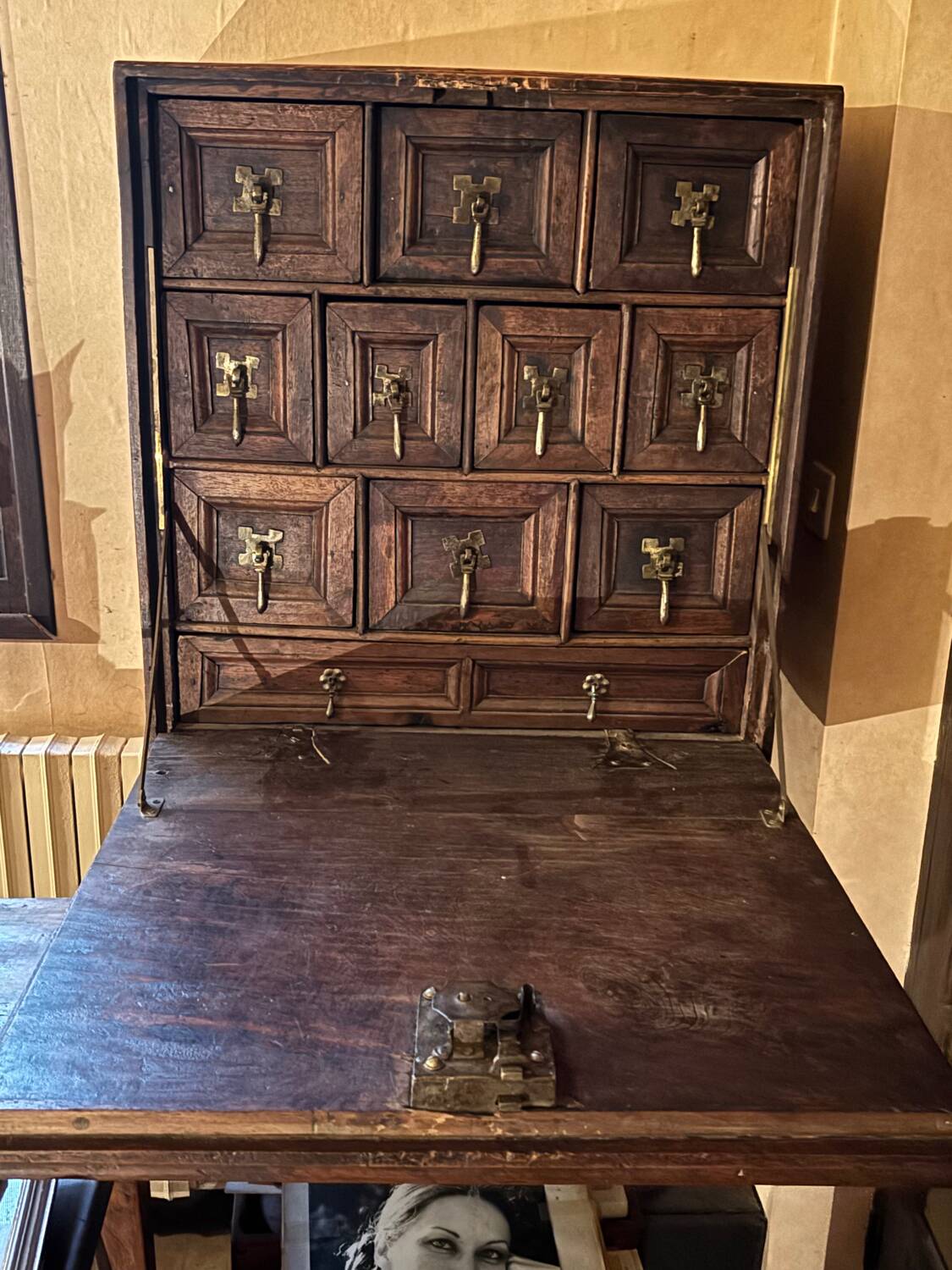 Drawer chest / Travel cabinet, late 18th to early 19th century