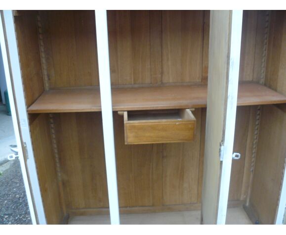 White wardrobe year 50