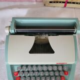 Small toy typewriter