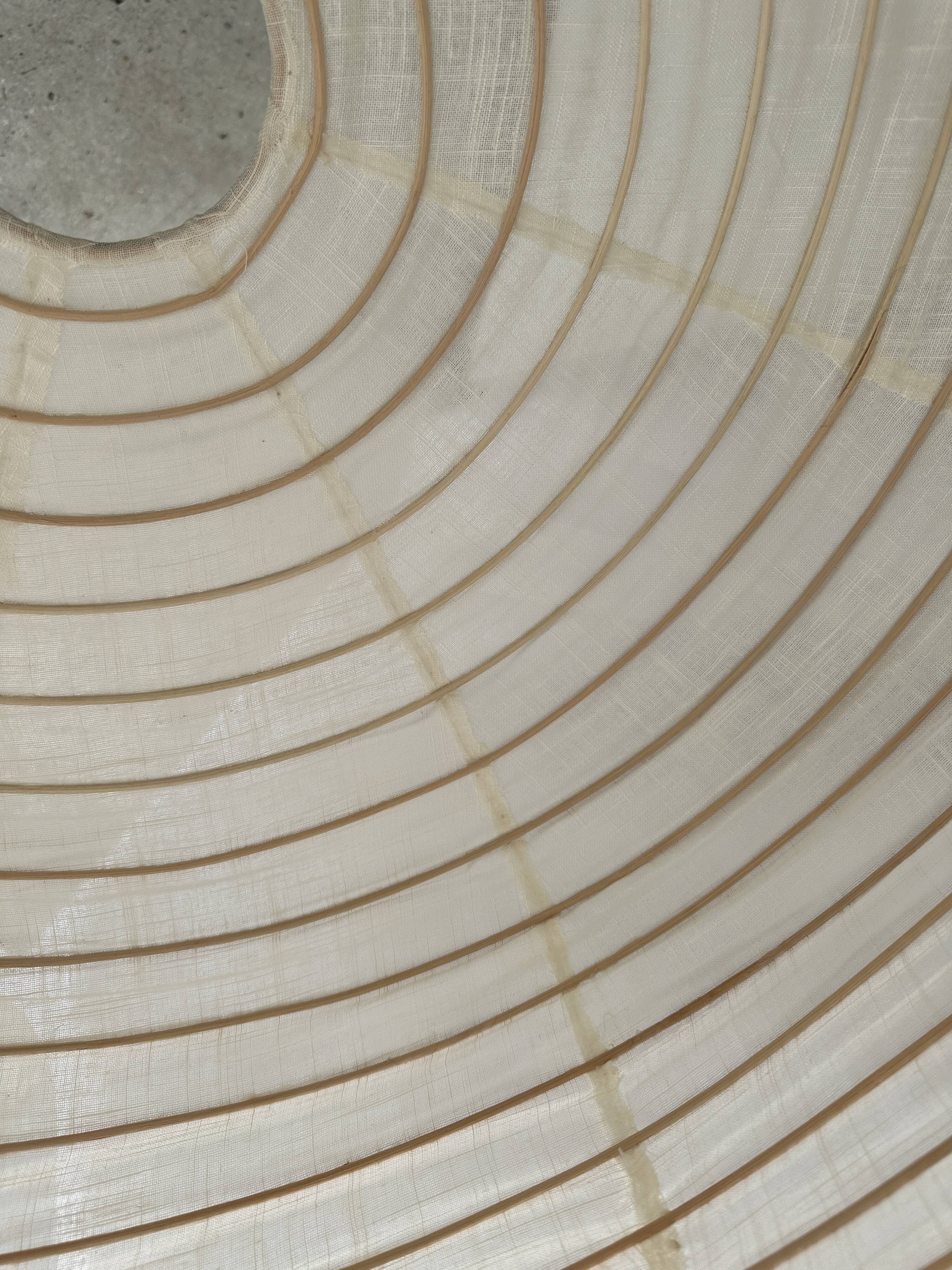 Average suspension in rattan and natural linen, Japanese-style, round D:40.