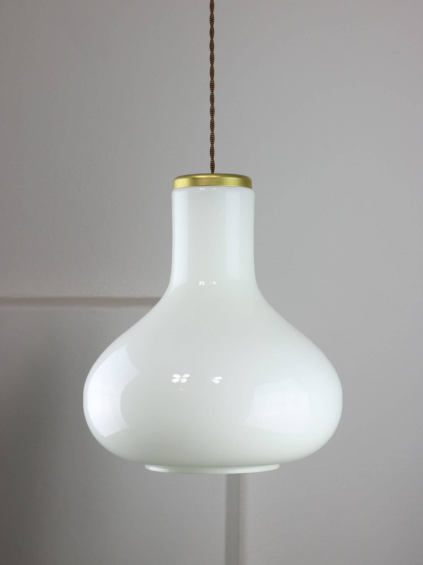 Big mid-century italian brass and opaline glass pendant lamp