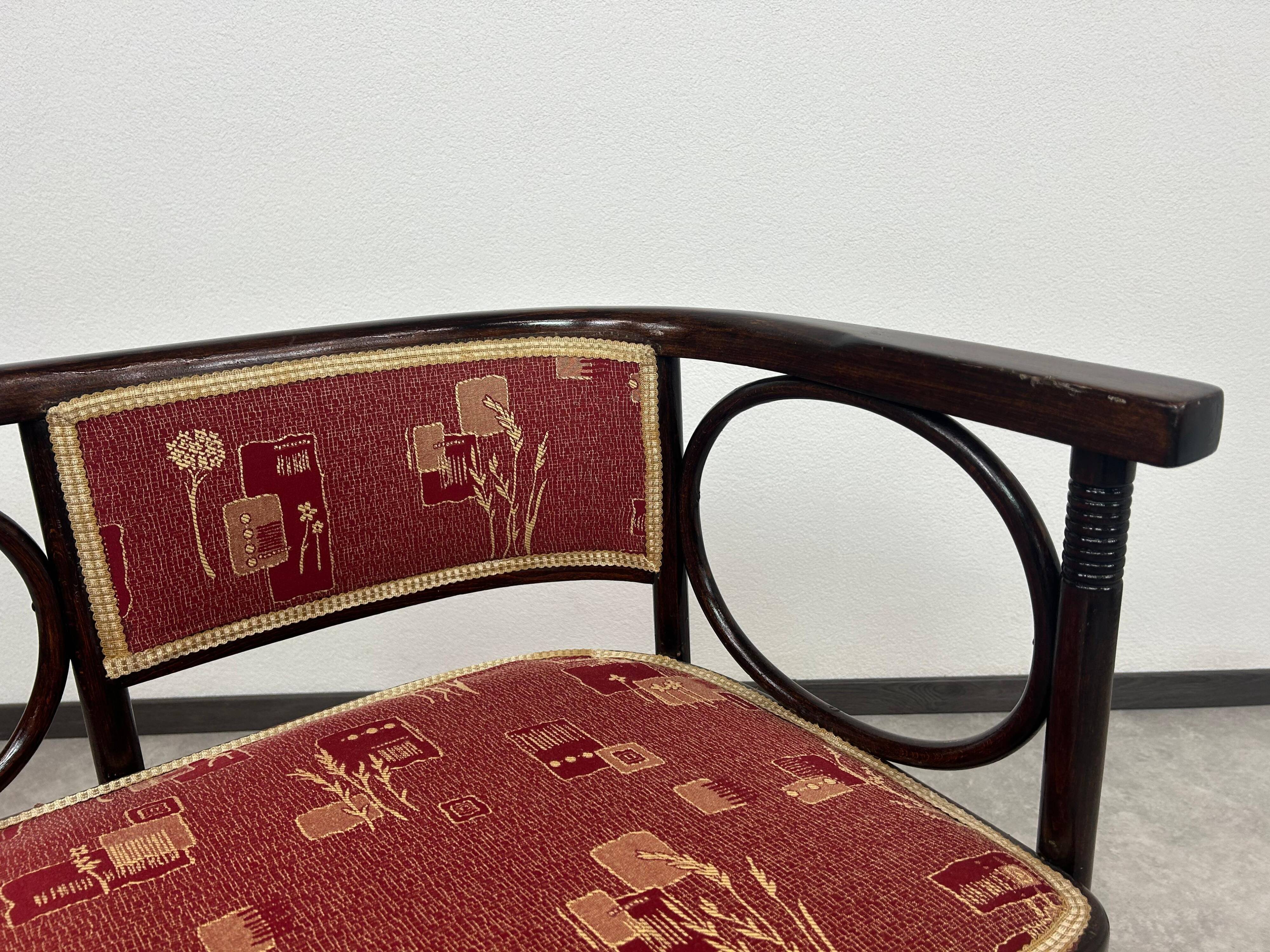 Fledermaus Bench no. 728 by architect Josef Hoffmann