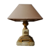 Oil lamp electrified in Pakistan's Onyx