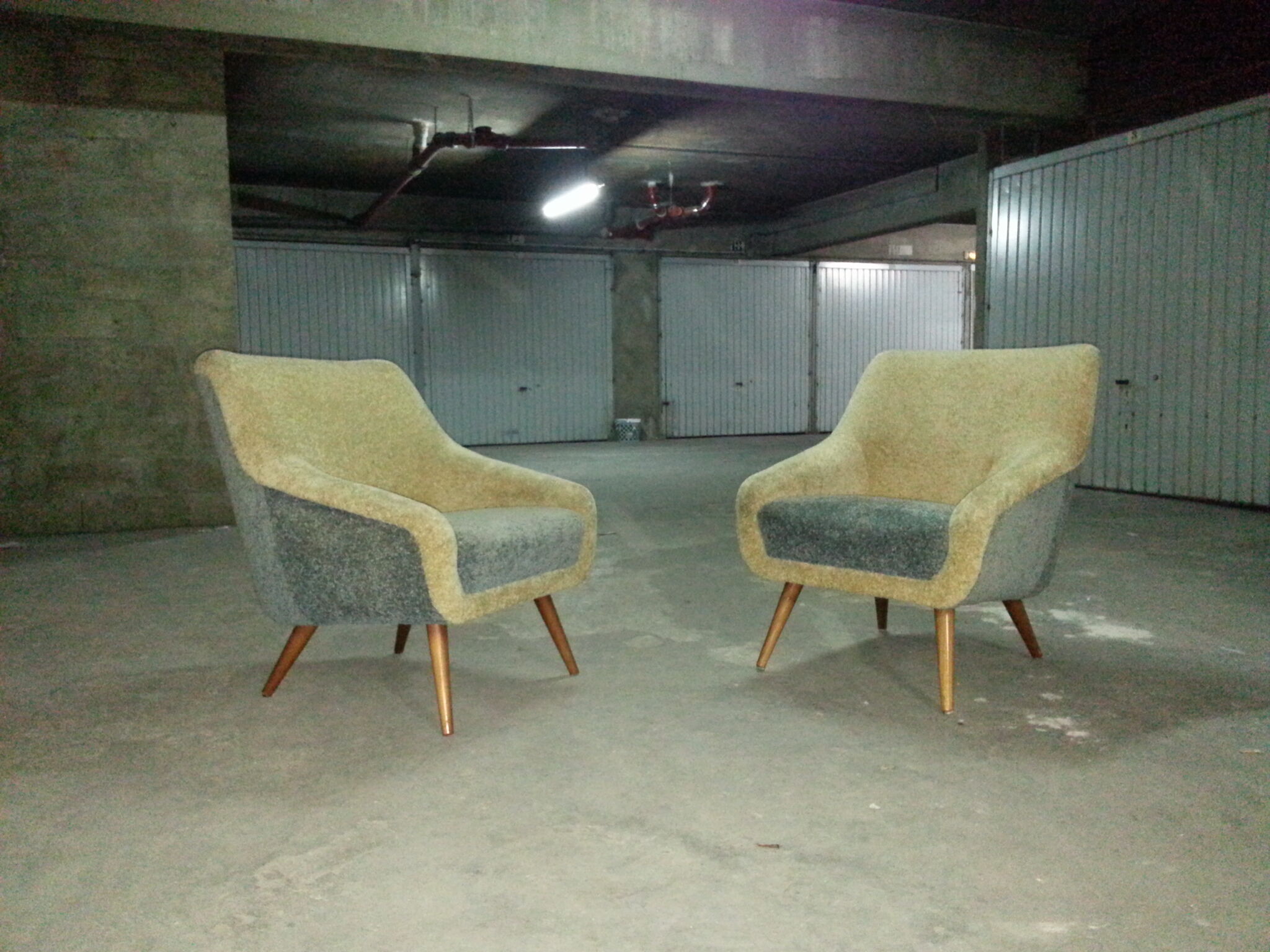 1 Chair bi color 50 60 year