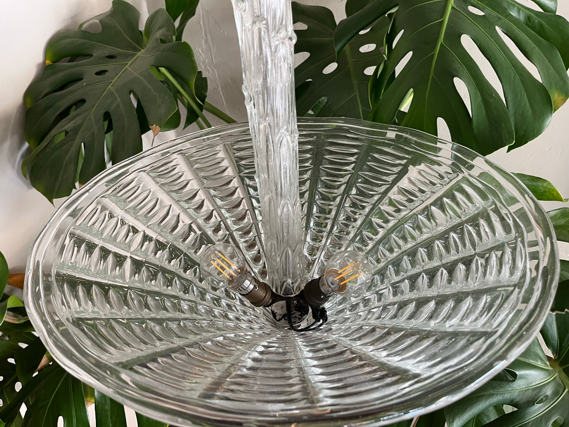 Beautiful Art Deco glass pendant.
