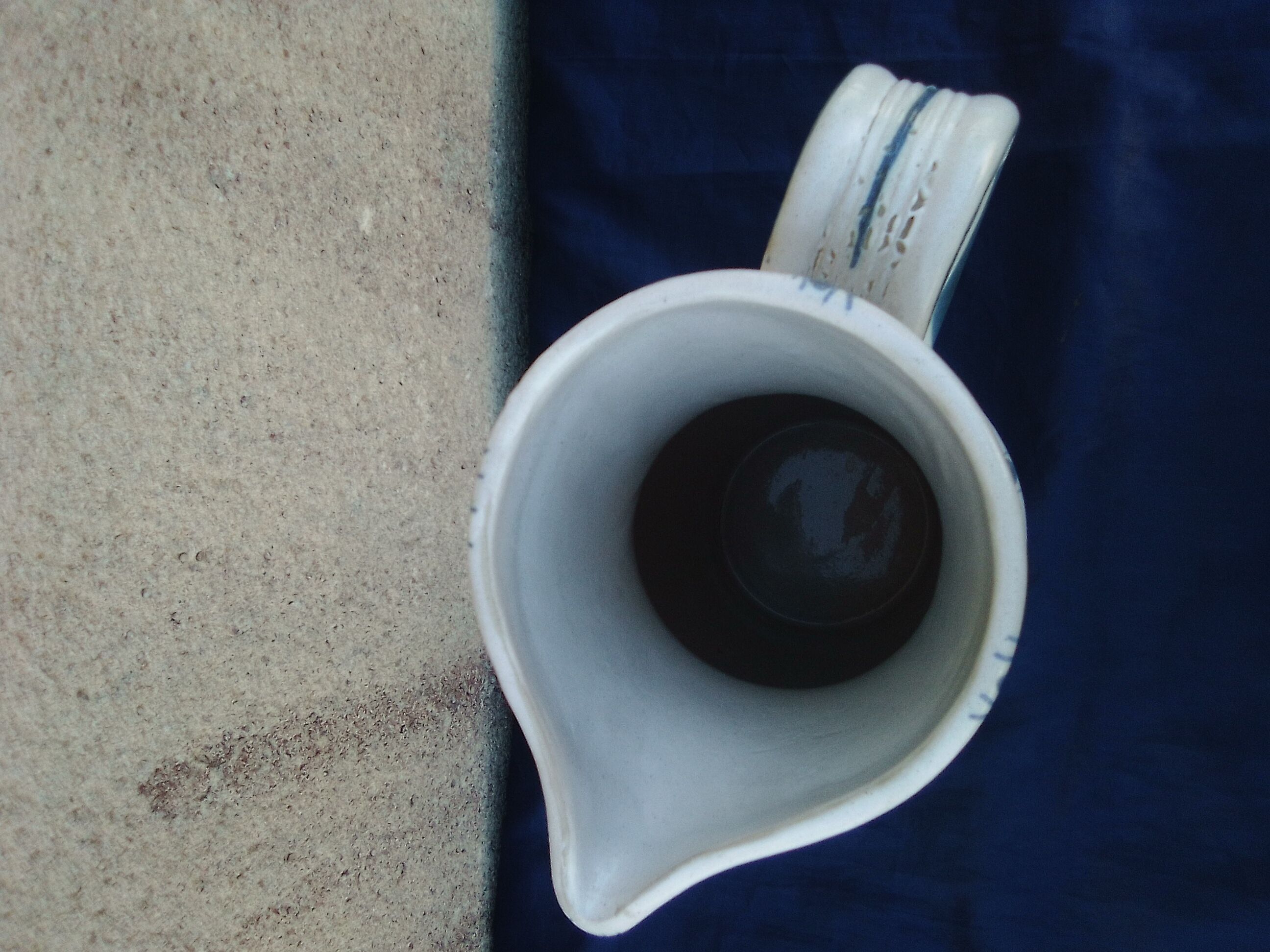 Pitcher in Quimper keraluc earthenware H 29 cm