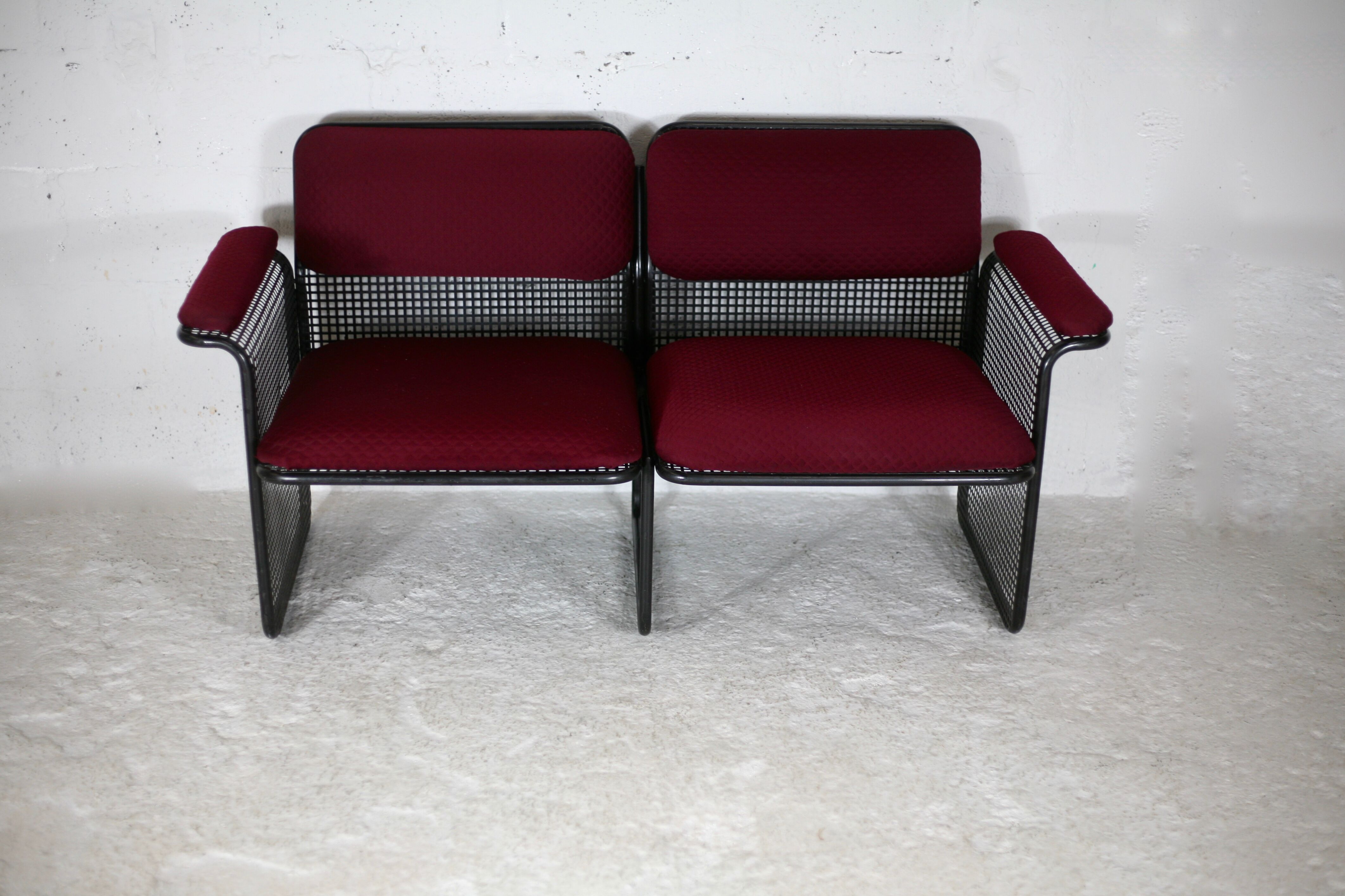 Black honeycomb steel sofa, burgundy fabrics, Italy, circa 1970