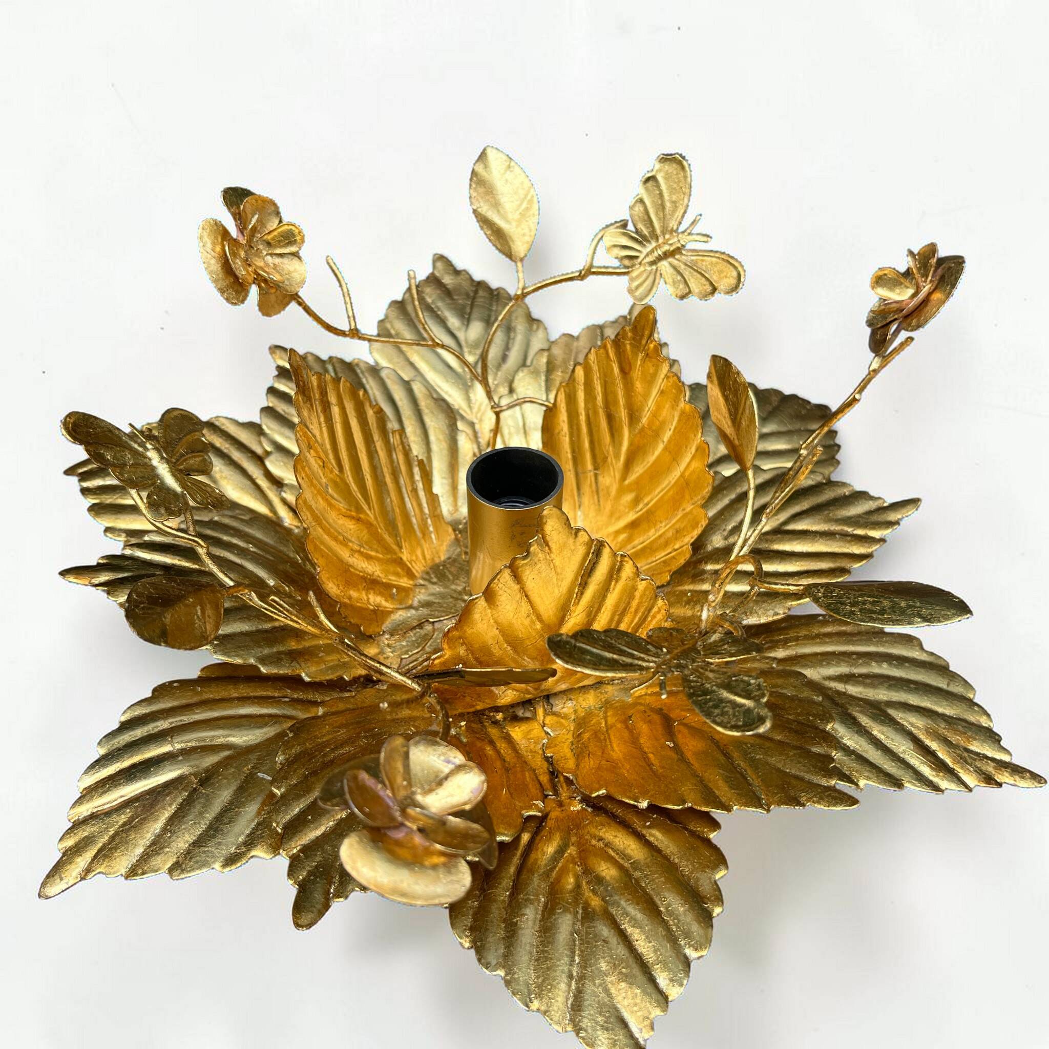 Vintage gold leaf metal flower wall light Florentine wall sconce