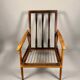 Fauteuil scandinave – revêtement vert, bois de hêtre, vintage